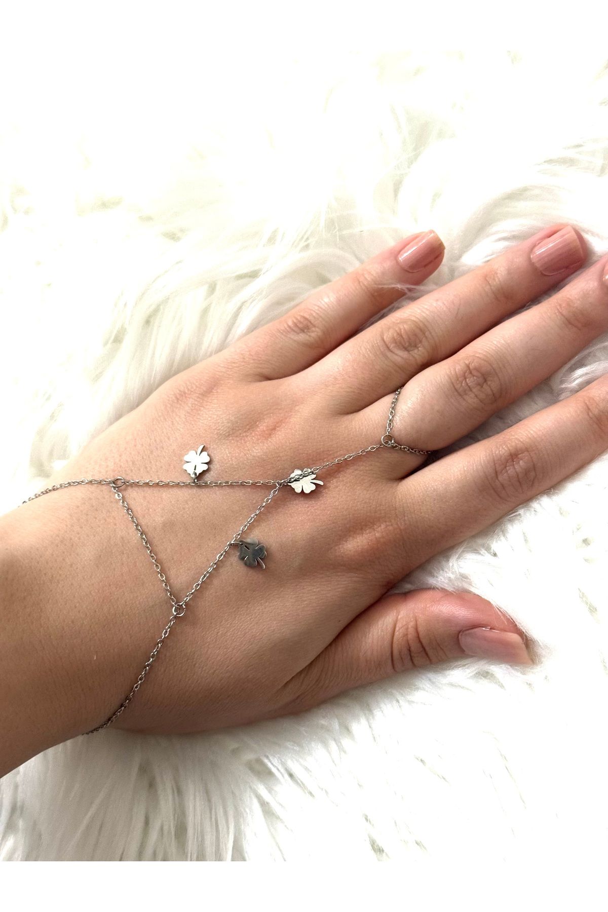 XUPING JEWELRY 18K yonca detaylı çelik şahmeran paslanmaz kararmaz