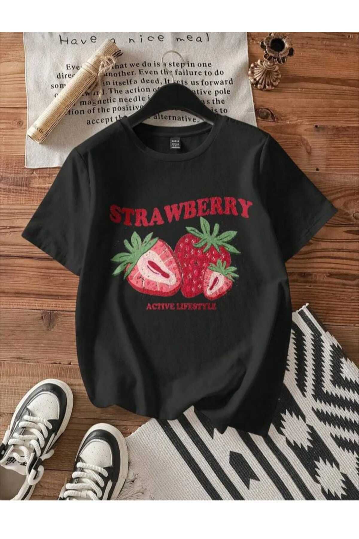 KOZİA OUTDOORS malkoçbey çilek baskılı oversize unisex basic t-şhirt
