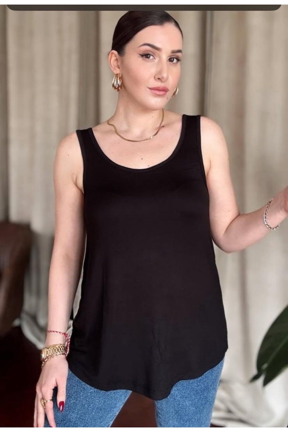 Moda Banuş Yumuşak Penye Geniş Kalıp Kalın Askılı Atlet