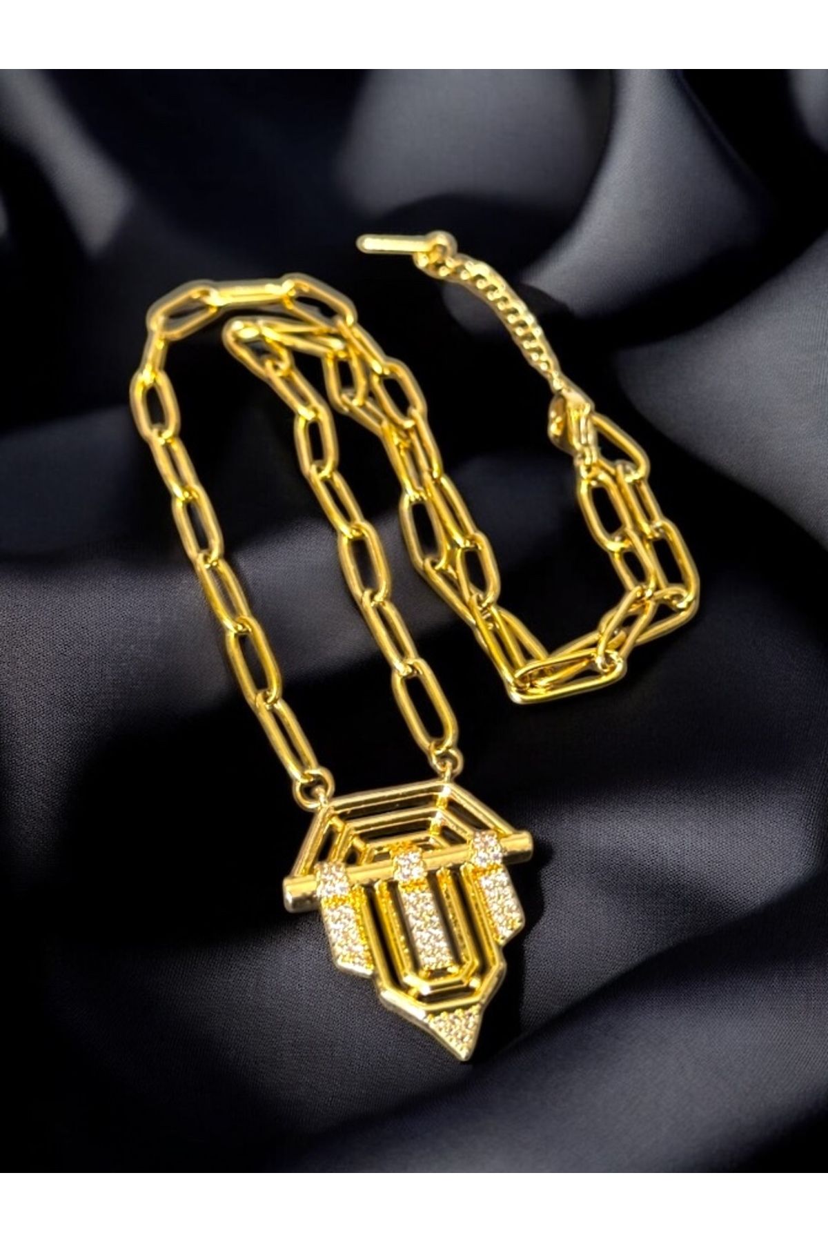XUPING JEWELRY Altın Rengi Paslanmaz Çelik Kadın Bileklik | Şık ve Kararma Yapmaz