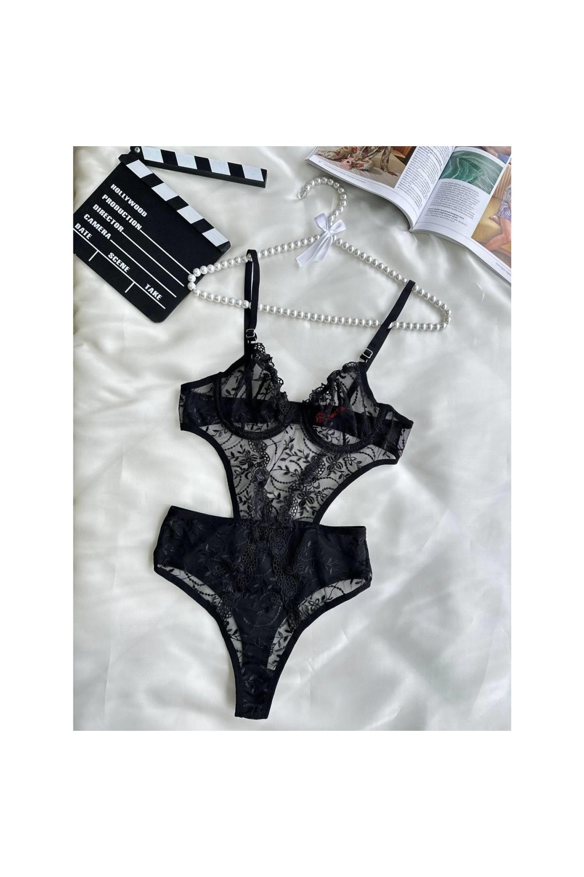 Marsilyan Çiçek Desenli Siyah Bodysuit