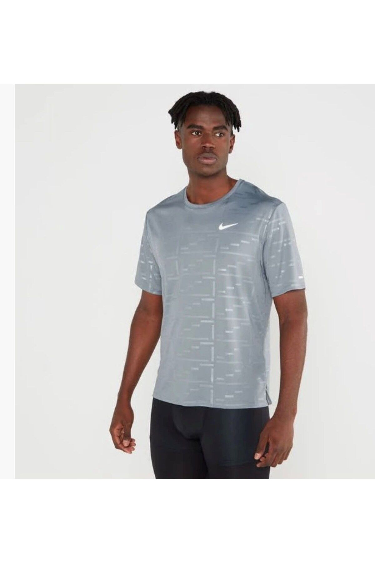 Nike Performance Dri Fit Uv Rdvn Miler Kabartmalı Spor Tişört DV8104-084 1 Performance Dri Fit Uv Rdvn M