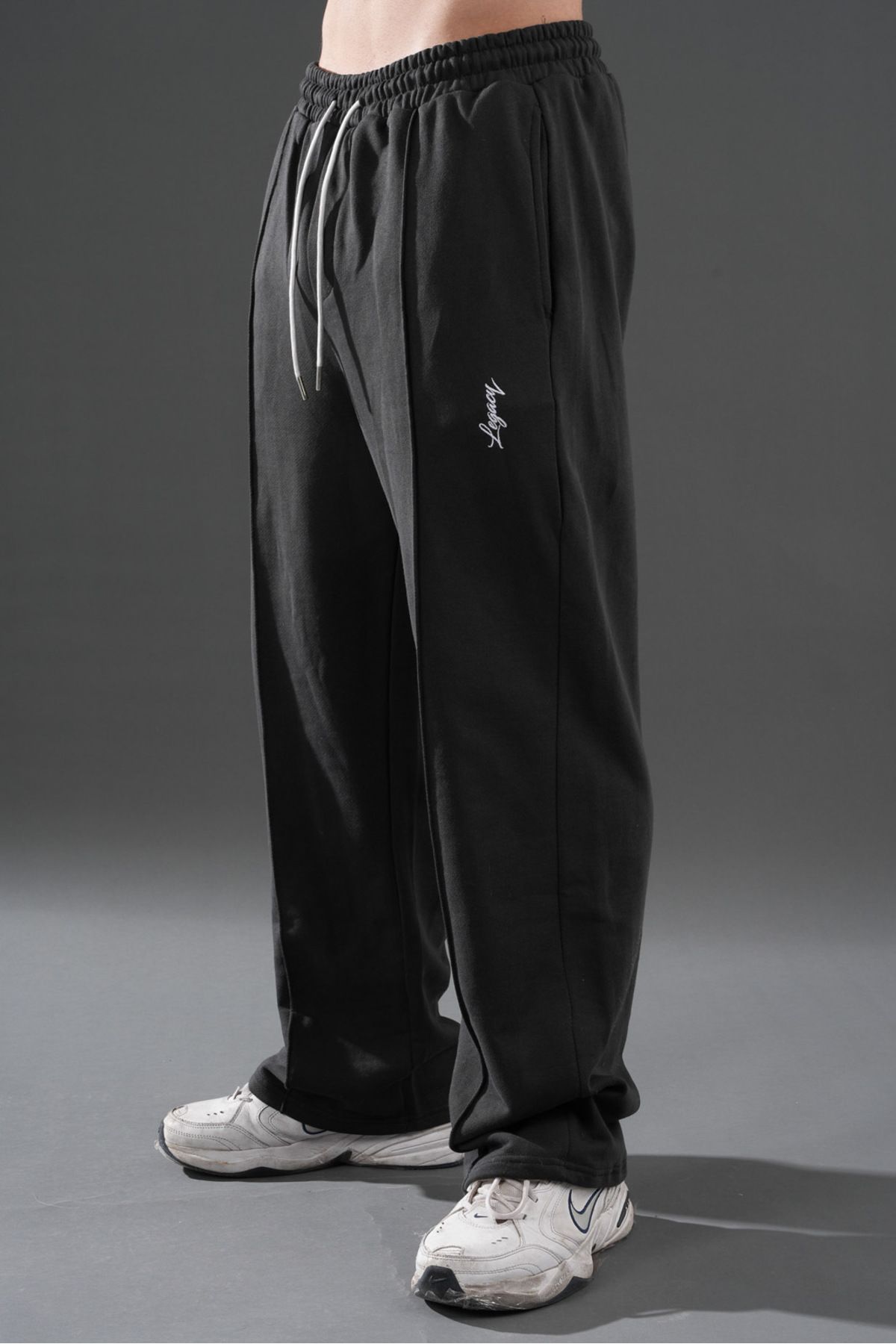 LEGACY'S ROAD Signature Crown Oversize