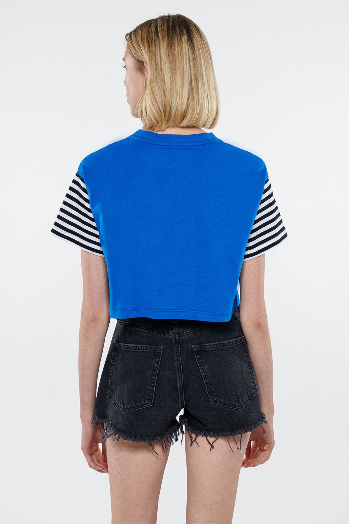 MENA Bisiklet Yaka Crop T-shirt