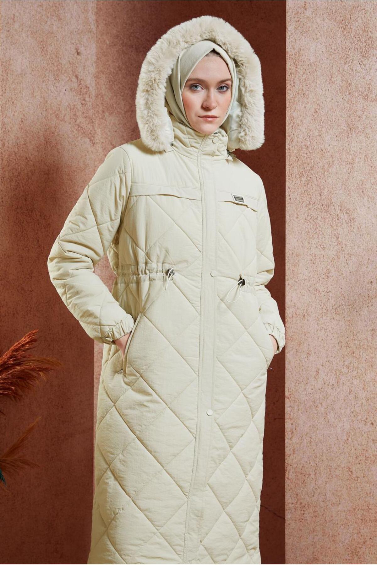 آلوینا کاپشن کلاه‌دار قابل جدا شدن ۹۰۵۱۴