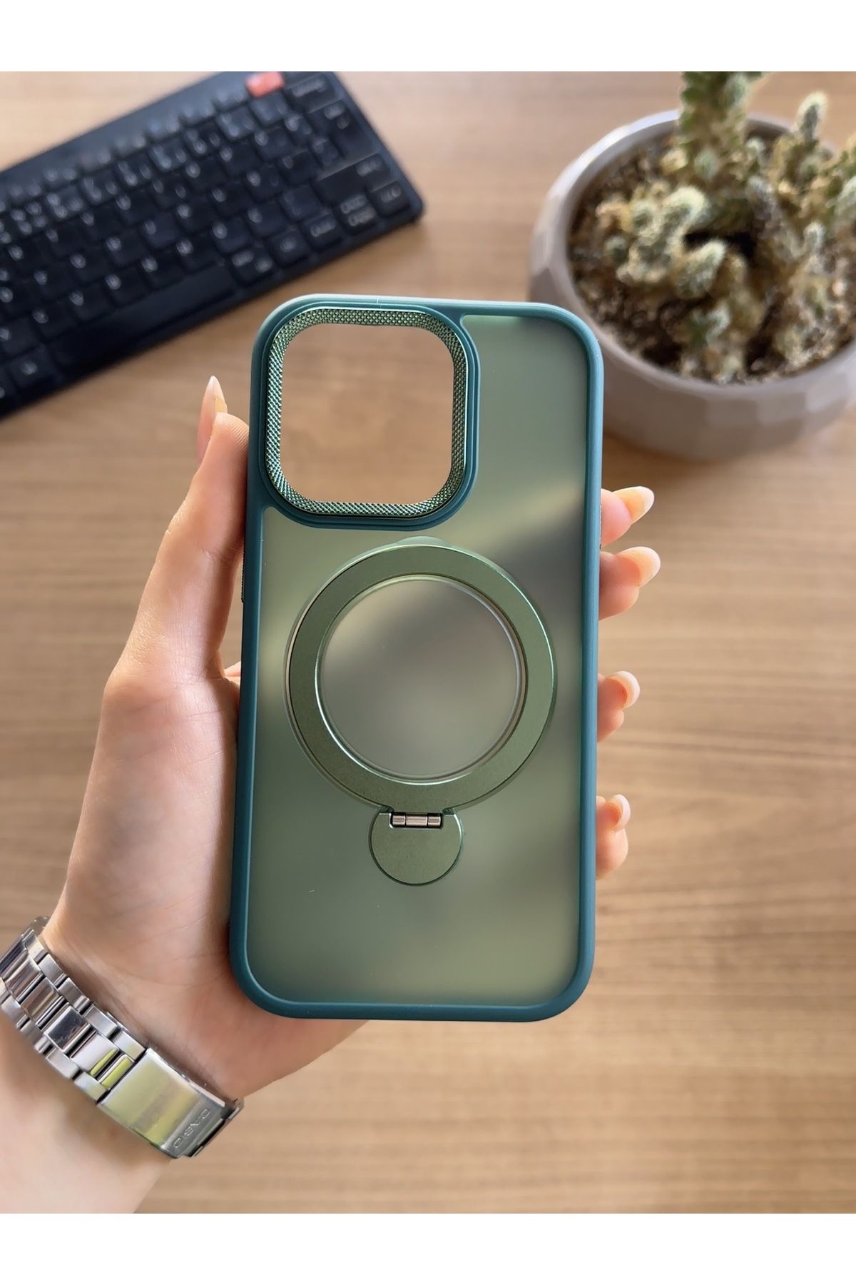 MTL iPhone 15Pro Standlı Ve MagSafe Kılıf Soocase622