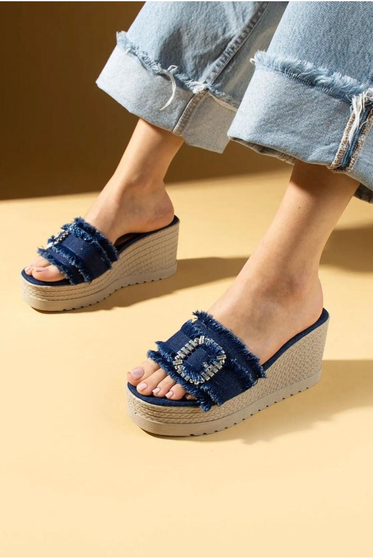 lady luvy by berkbay Kadın Keten Kalın Dolgu Topuk Poli Rahat Taban Casual Terlik