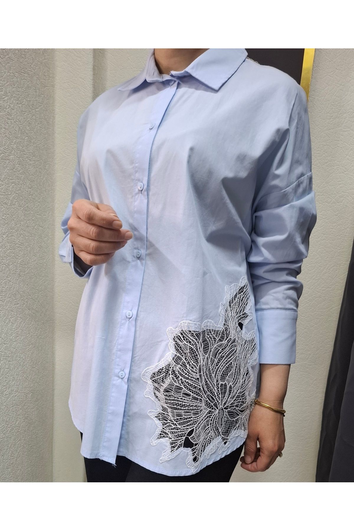 WIENELLA Tül detaylı gömlek