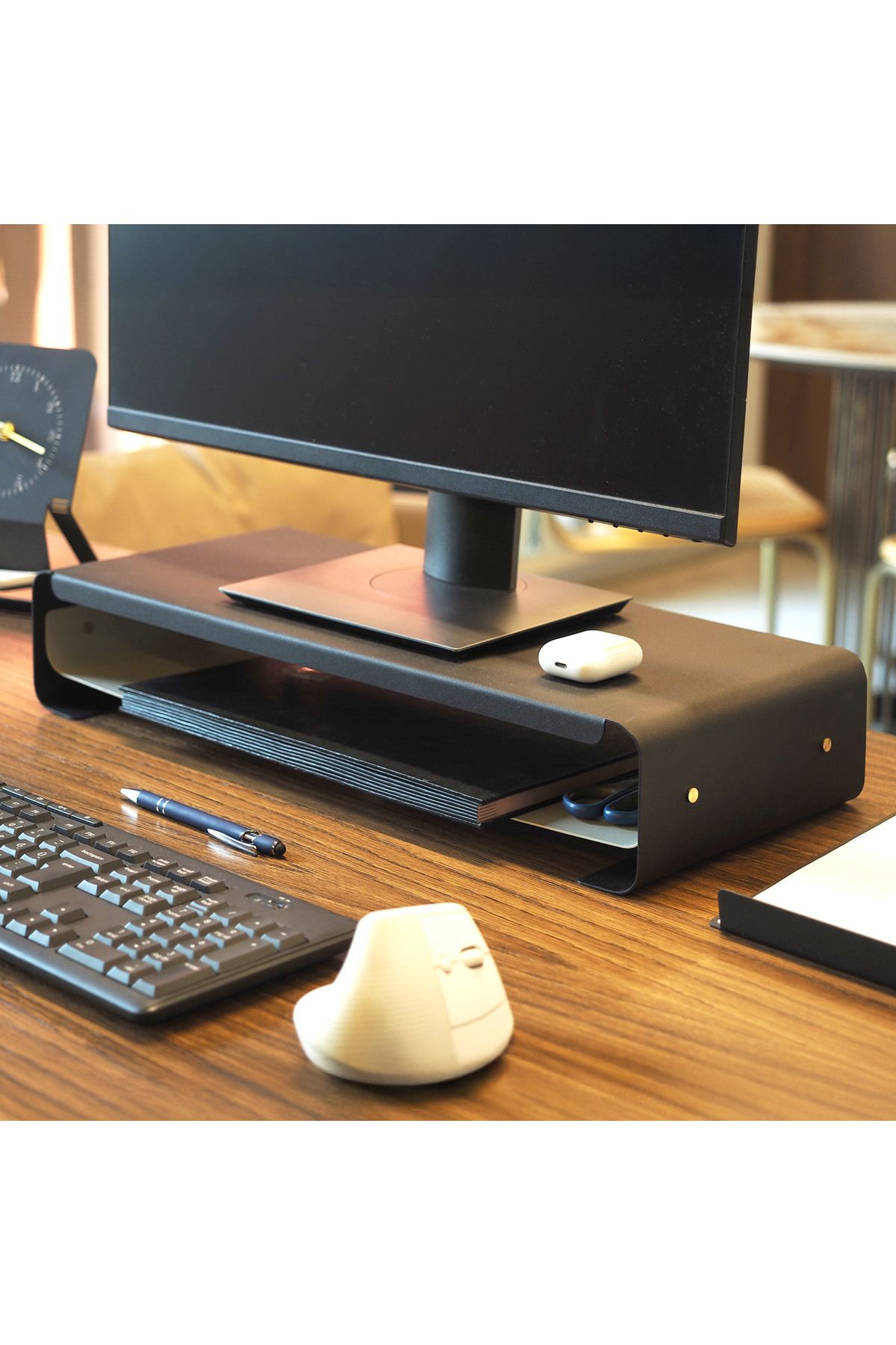 Artepera Metal Monitör Standı - Ekran Yükseltici - Laptop Standı - 52 x 22 x 9,4cm - APH247