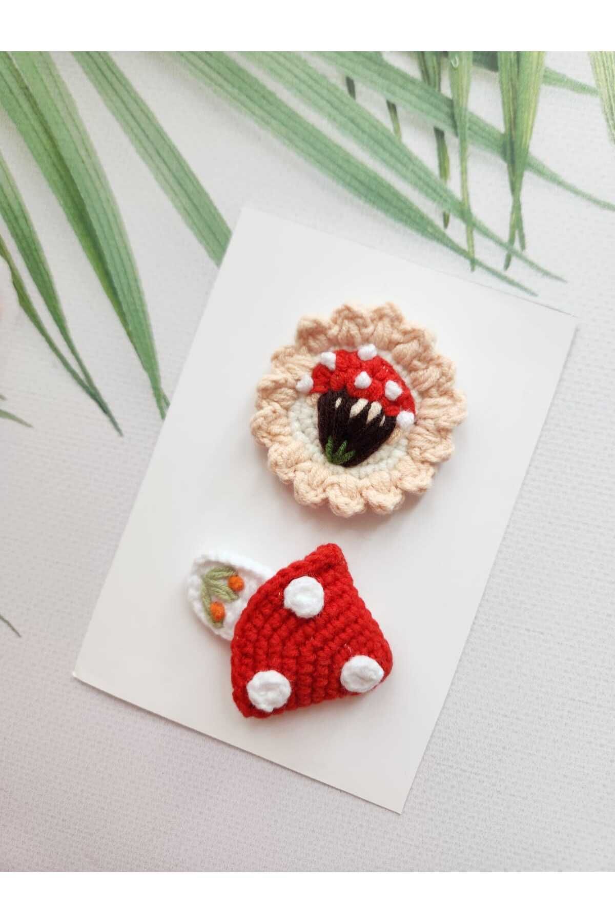 Kadın Girişimciler Atölyesi Şirin Kız Mantarı İşlemeli Model Kırmızı El Emeği 2'li Klips Bebek Tokası Handmade Bebek Hediyelik