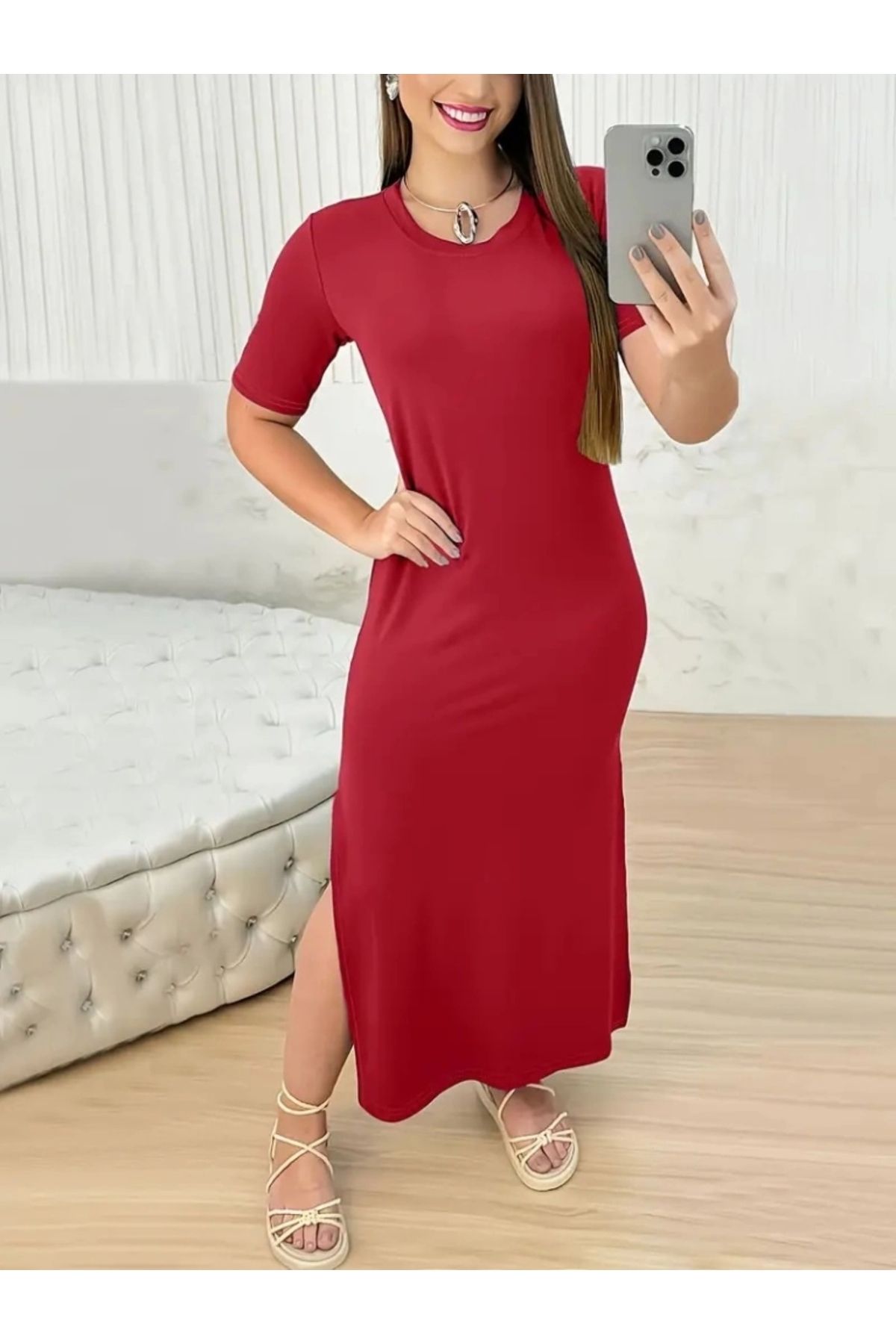 Butik Kadın Kısa Kollu Bisiklet Yaka Yandan Yırtmaçlı Viskon Elbise