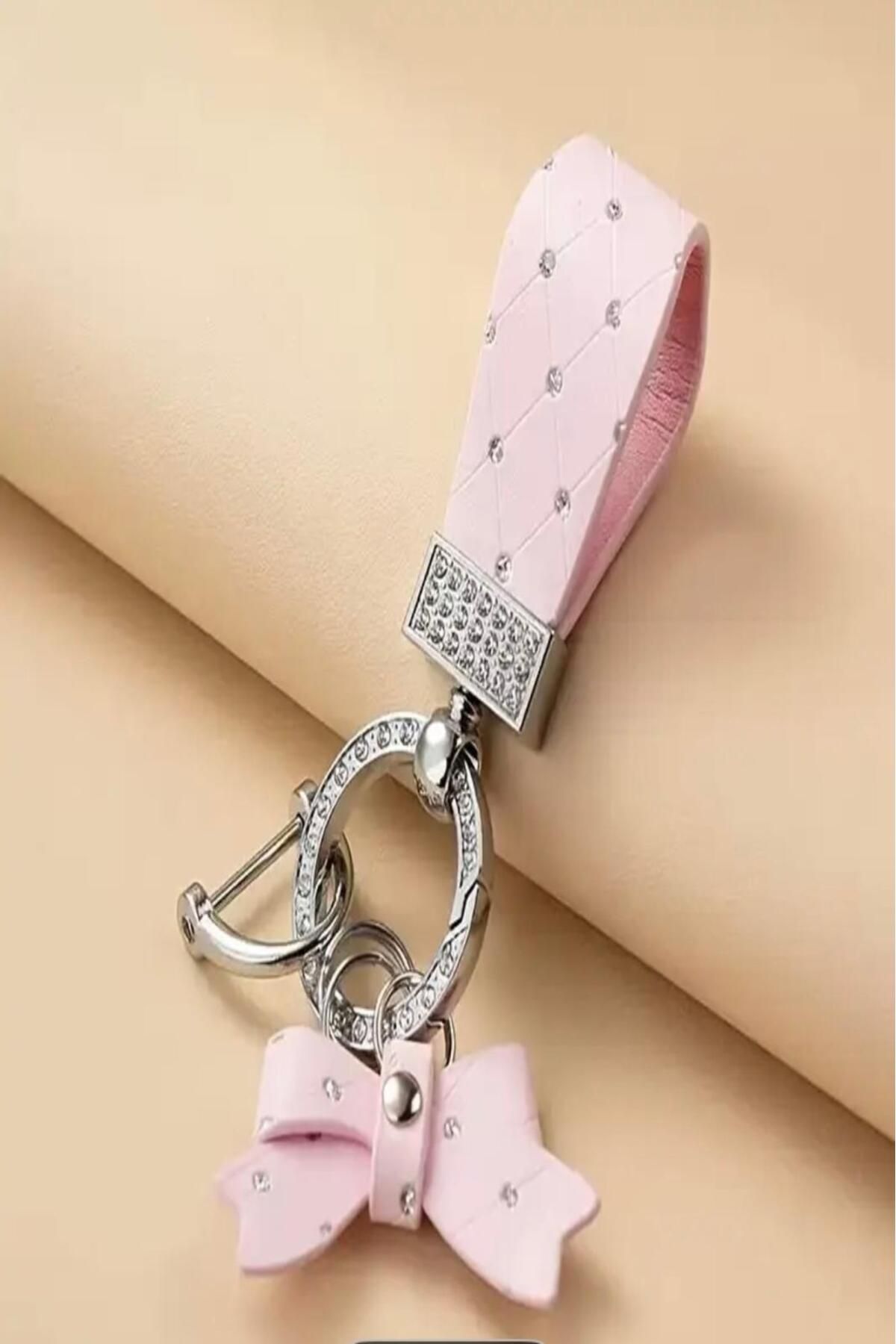 Tanem araba anahtarlık pembe renk parlak taşlı
