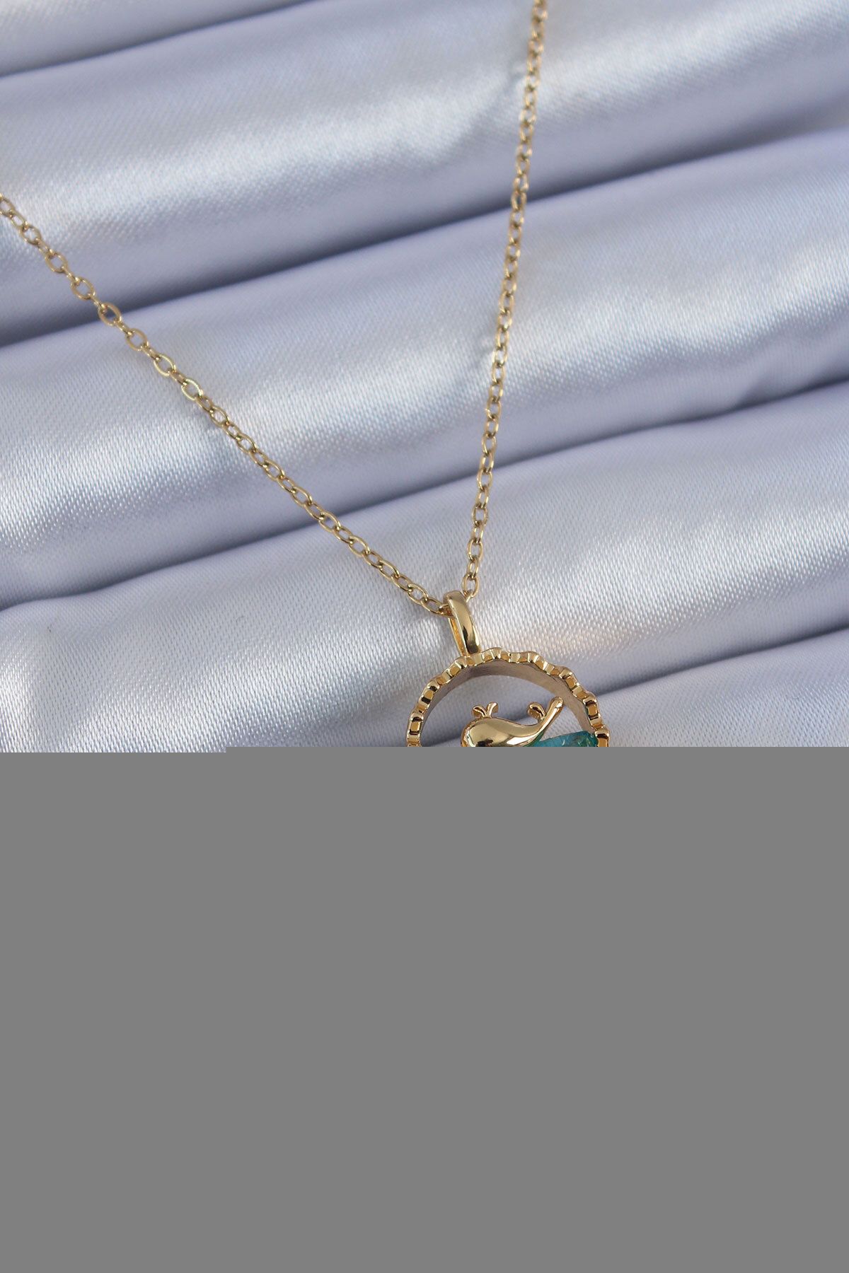 ShopZum 316L Çelik Özel Seri Gold Renk Balina Figür Kristal Taşlı Kadın Kolye
