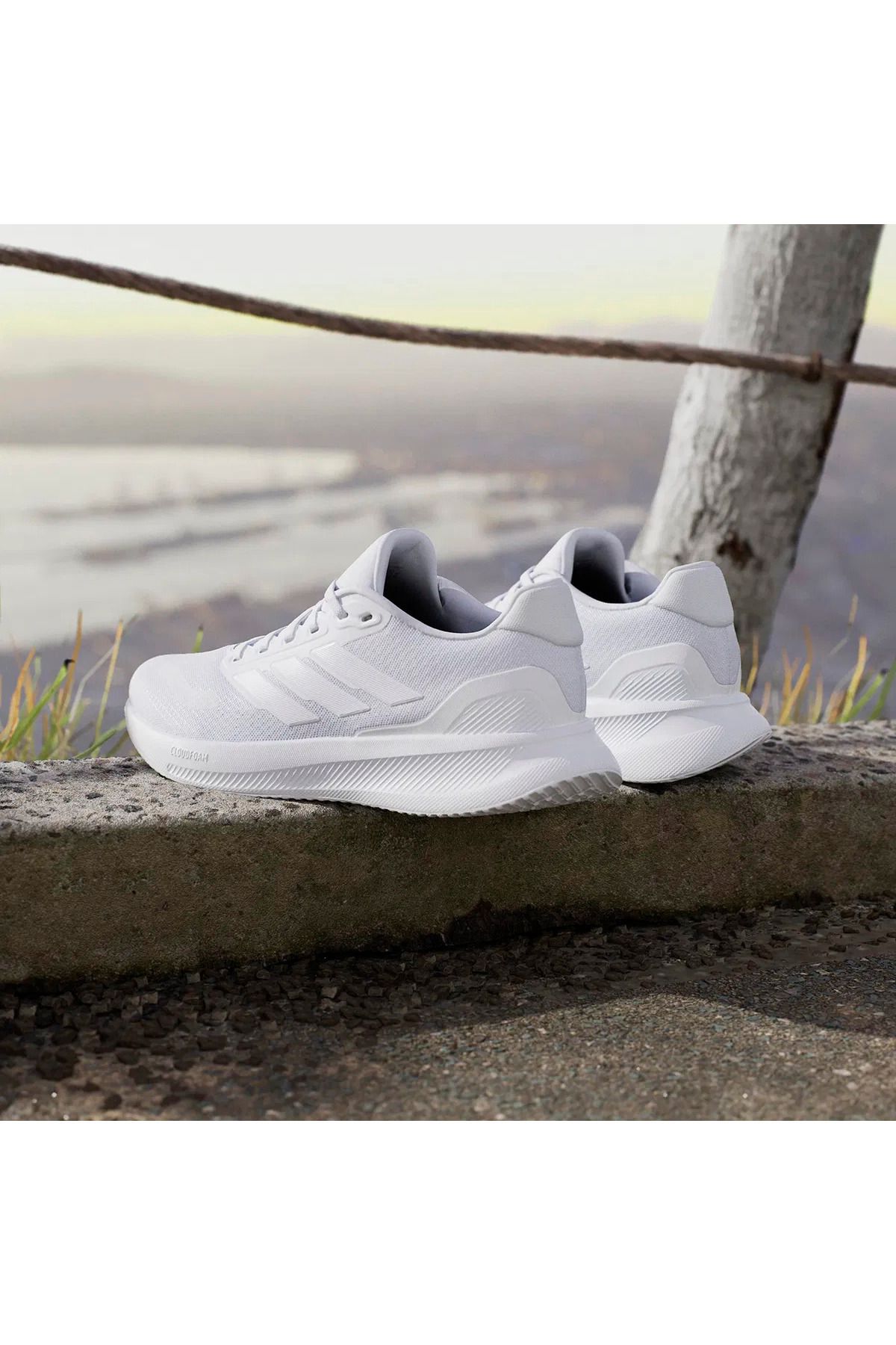 【adidas】レオパード グラフィック パーカー※送関込 アディダス ©ナショナル ジオグラフィック Aeroready ウォー