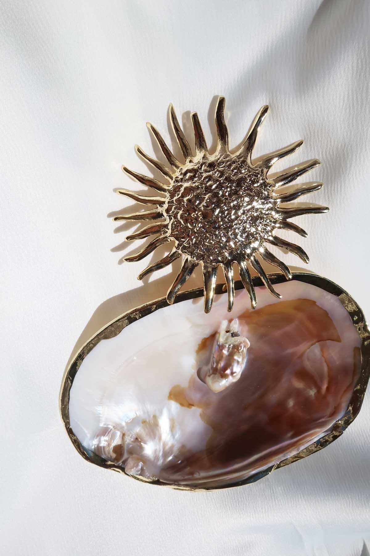 BYP Atelier Güneş Işıltısı Büyük Broş Gold