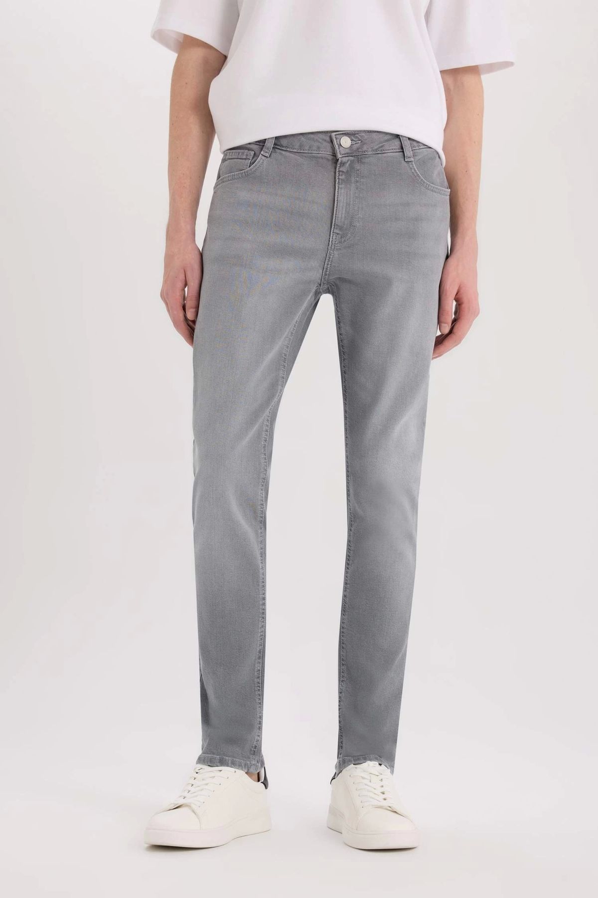 DeFacto D9782 Gri Pedro Slim Fit Dar Kalıp Normal Bel Dar Paça Jean Pantolon