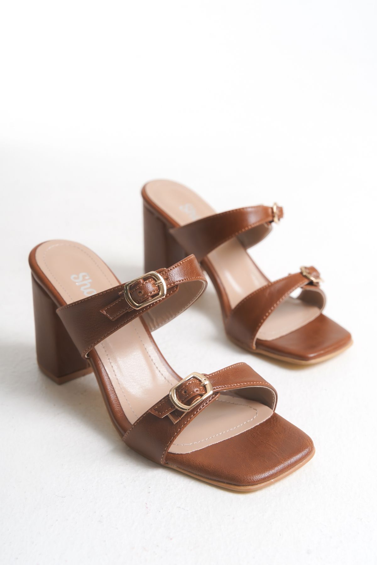 Shoesers Kadın Özel Tasarım Kalın Topuklu Çift Bantlı Tokalı Günlük Topuklu Terlik