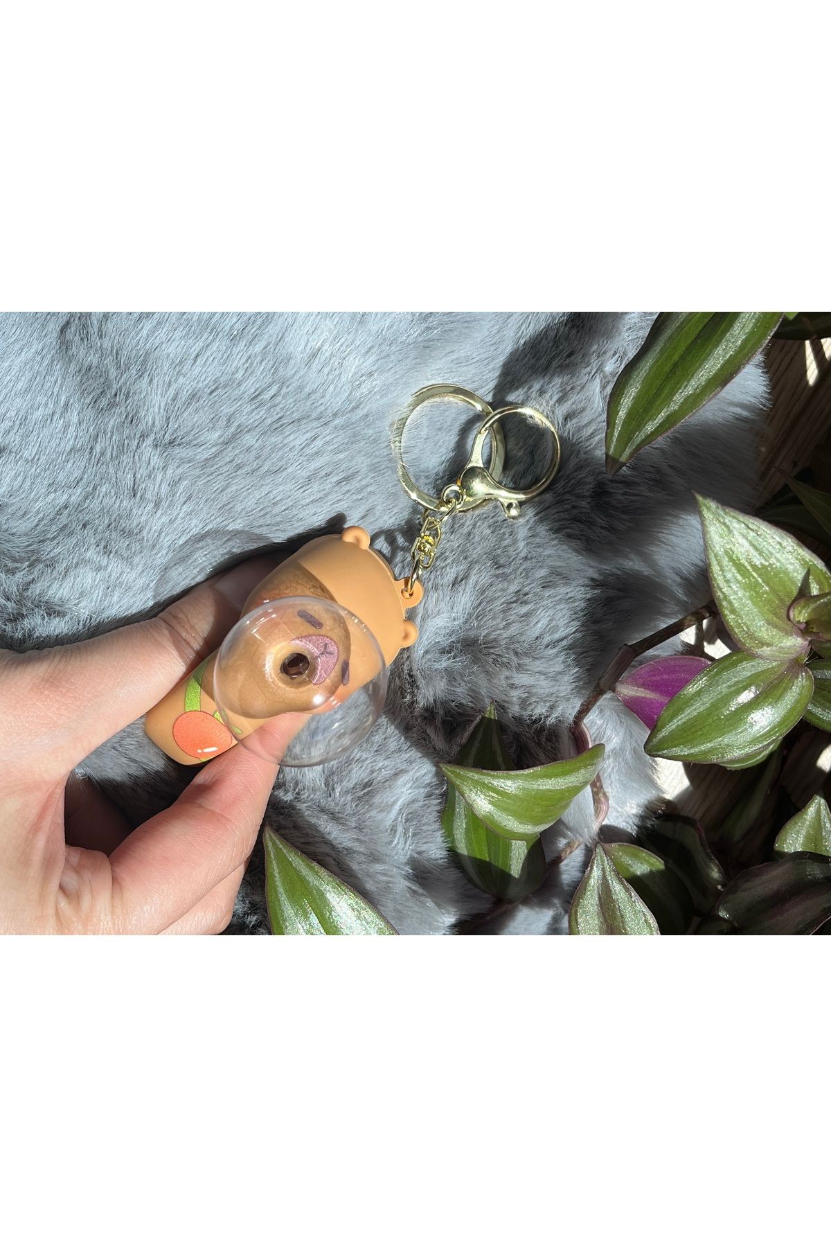 ZephiaStore Balon Şişiren Kapibara Anahtarlık