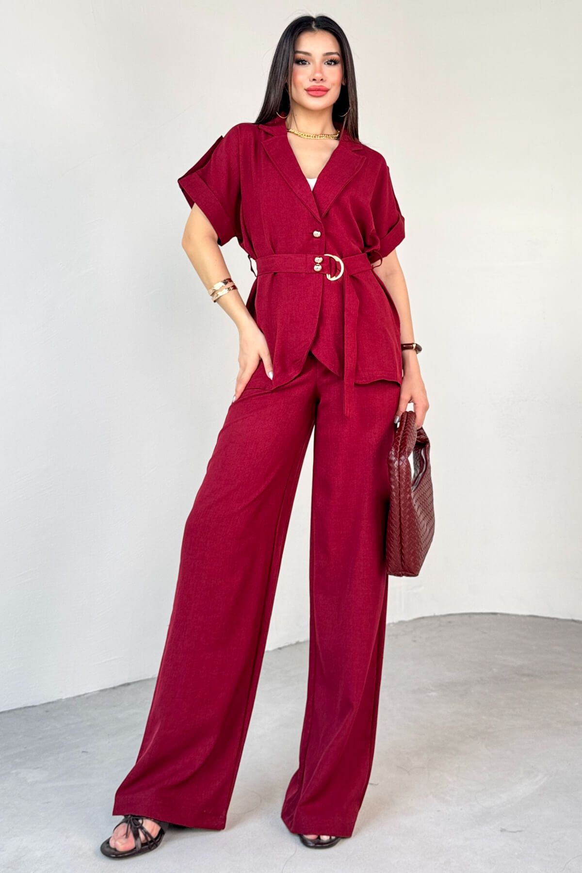 Cappmoda TKM-13293 Bordo Klapa Yaka Kol Düğme Detaylı Gömlek Ceket & Salaş Pantolon İkili Takım
