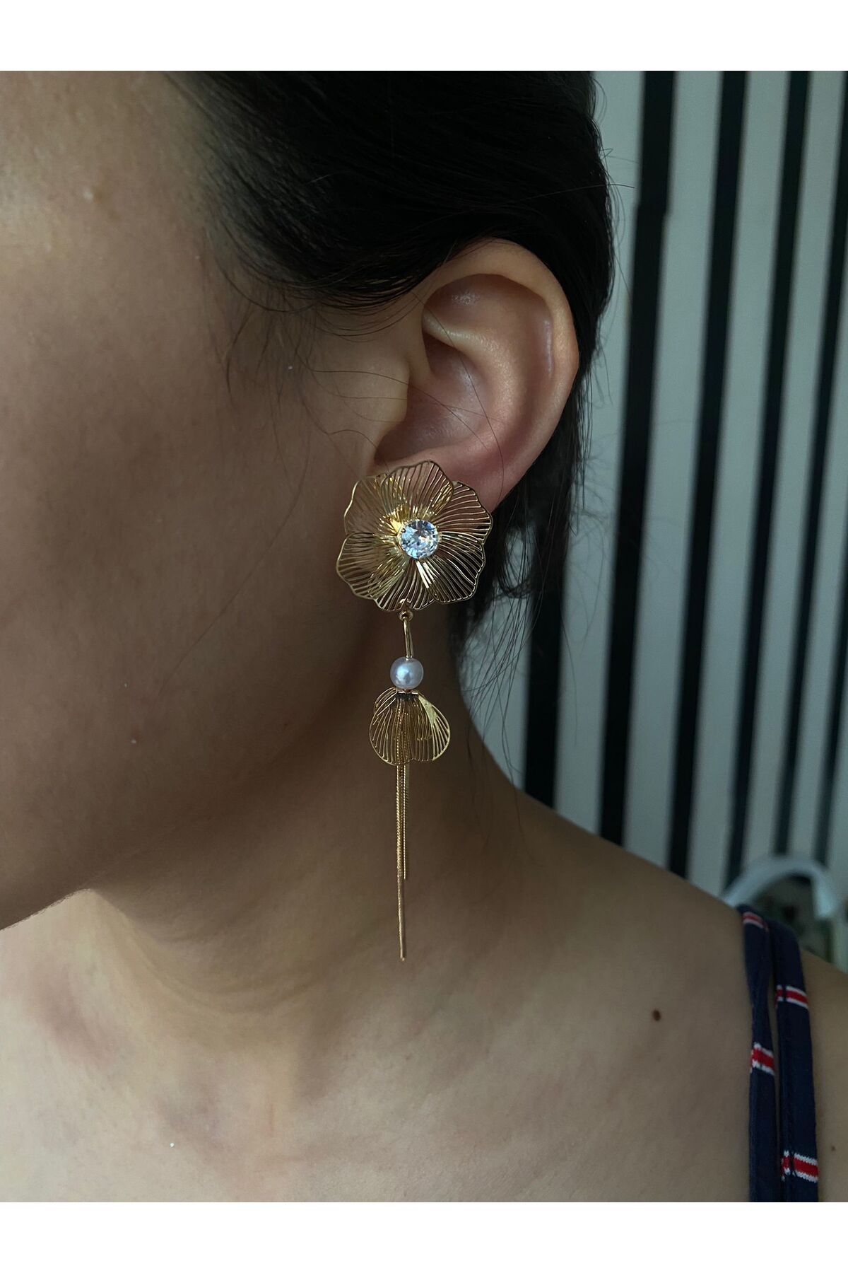 sain jewelry Altın İncili Çiçek Küpe