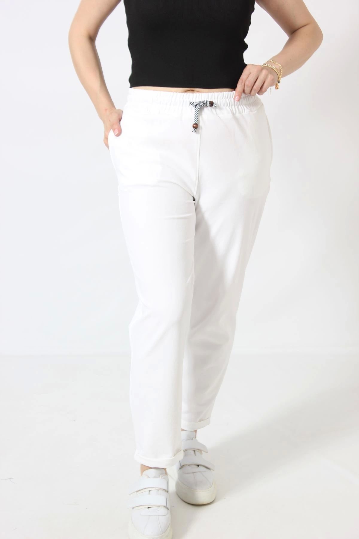 Moda Berray P-100 CEPLİ BELDEN İPLİ AYARLANABİLİR BORU PAÇA BEYAZ EŞOFMAN