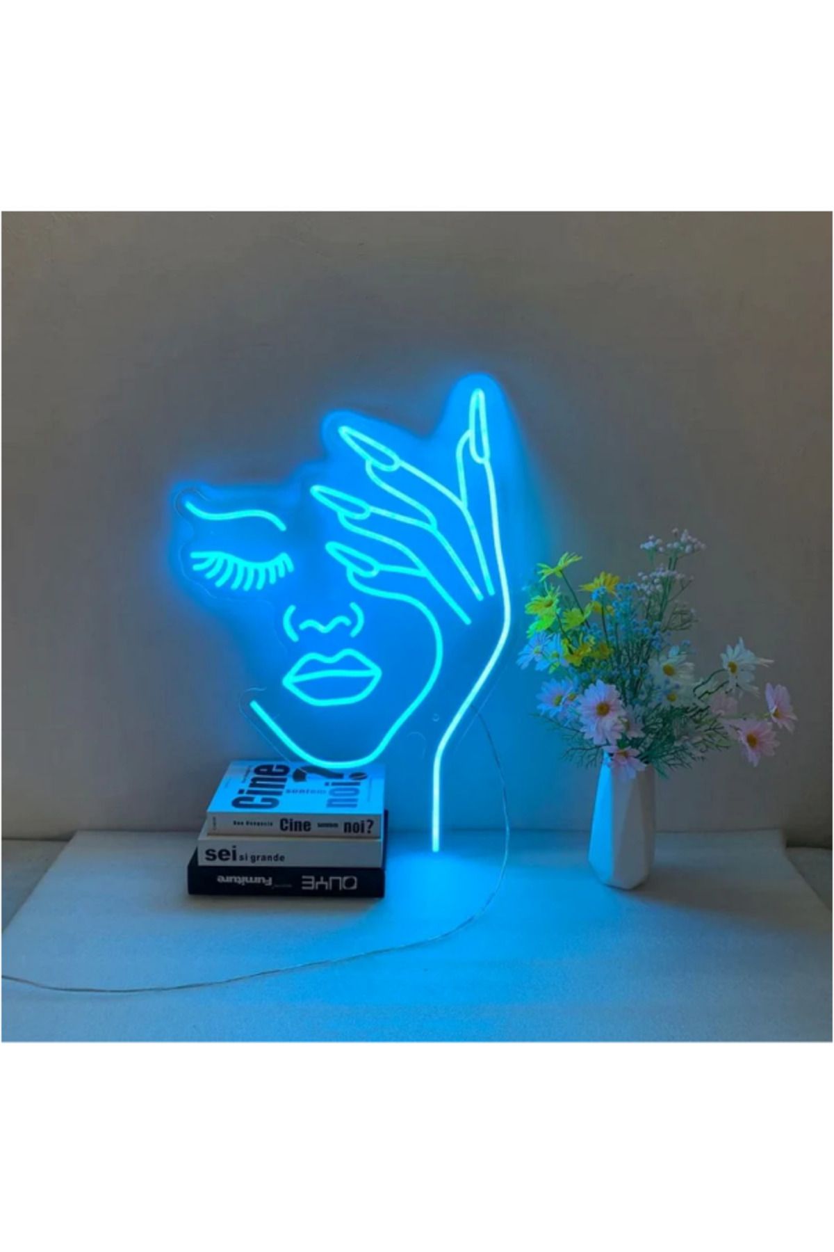 Afra Sanat Dekor Tırnaklı Kadın Yüz Neon LED Duvar Dekoru