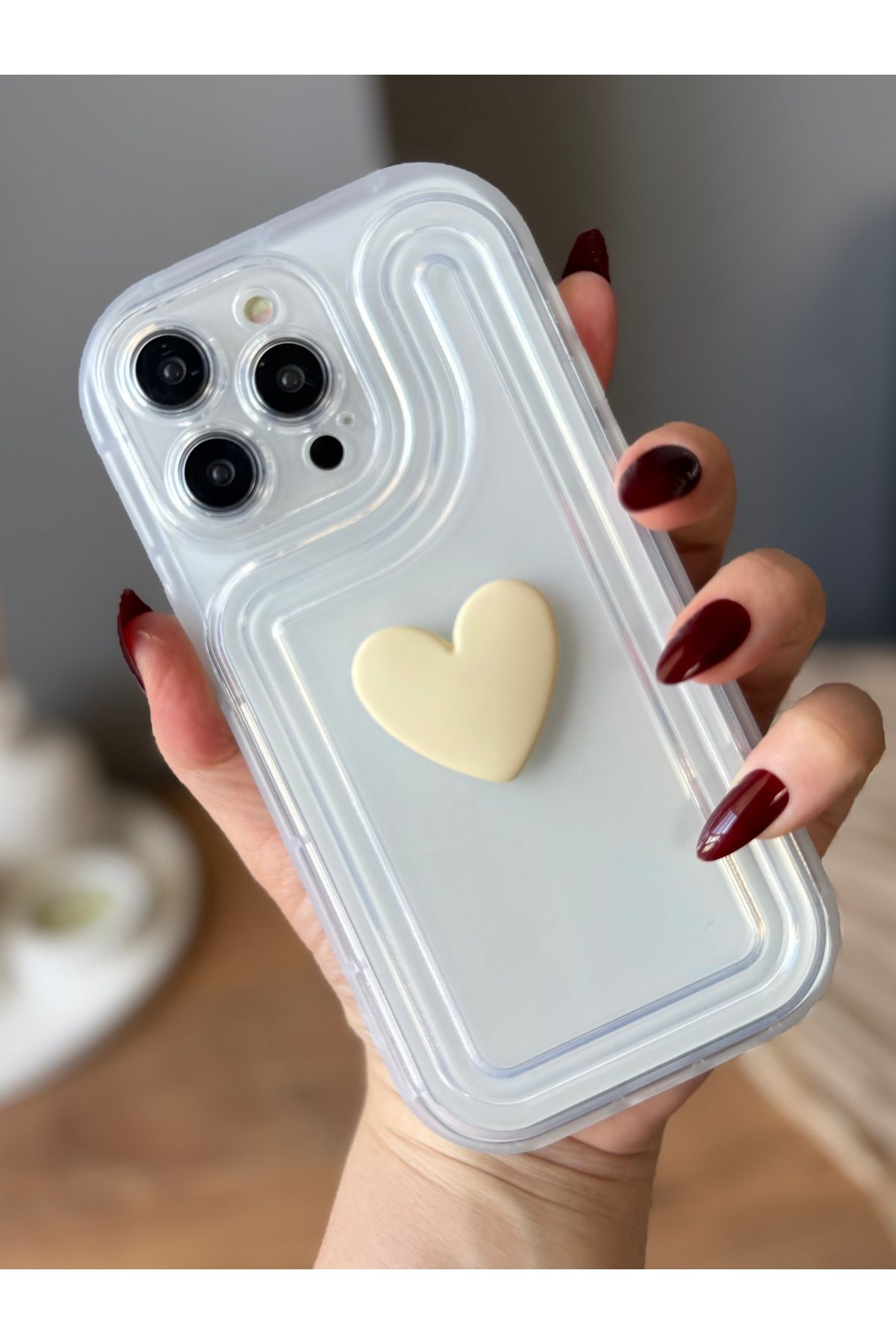 MirazTasarim IPHONE 14 PRO ŞEFFAF KALP DEKORLU AİRBAG MODEL KILIF