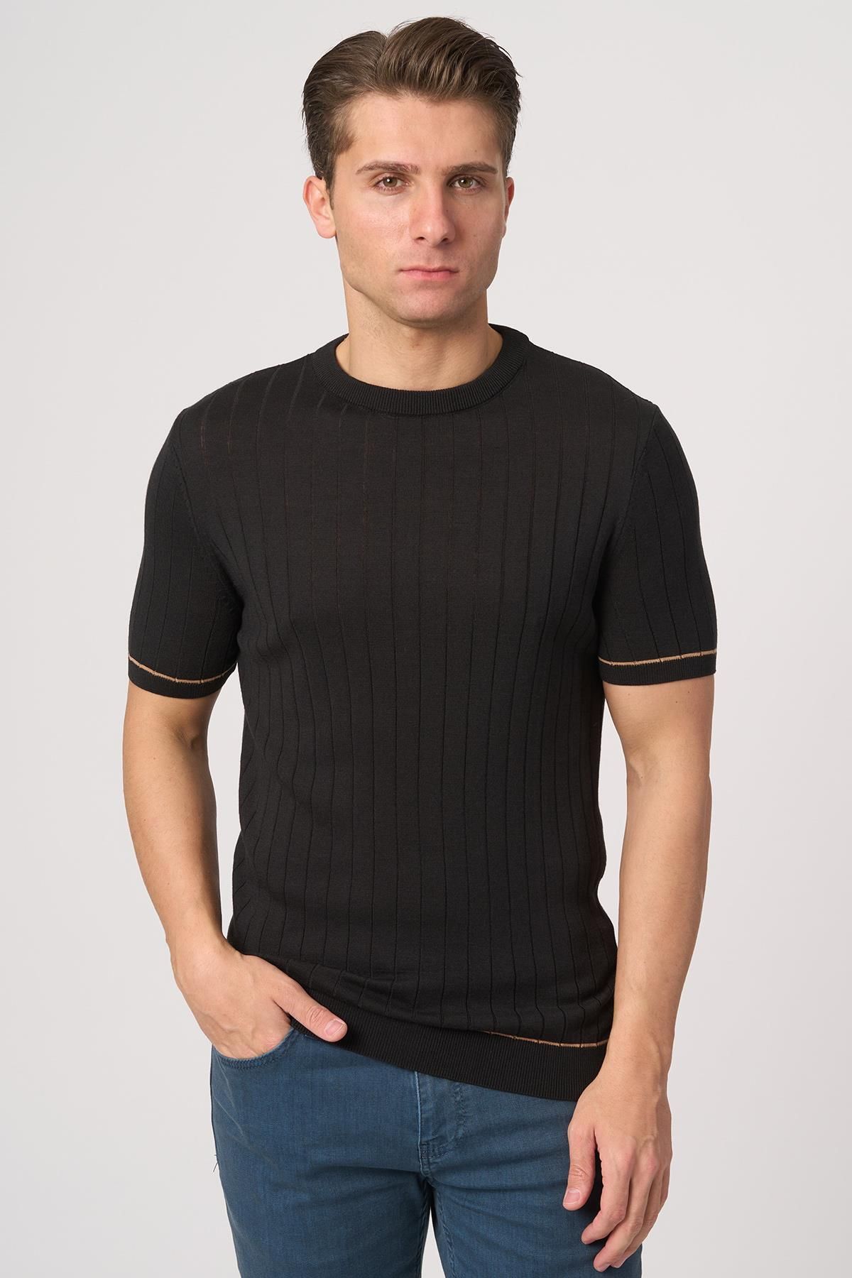 White Stone WHİTE STONE 2025-Y 25050 O YAKA FİTİLLİ TSHIRT SİYAH