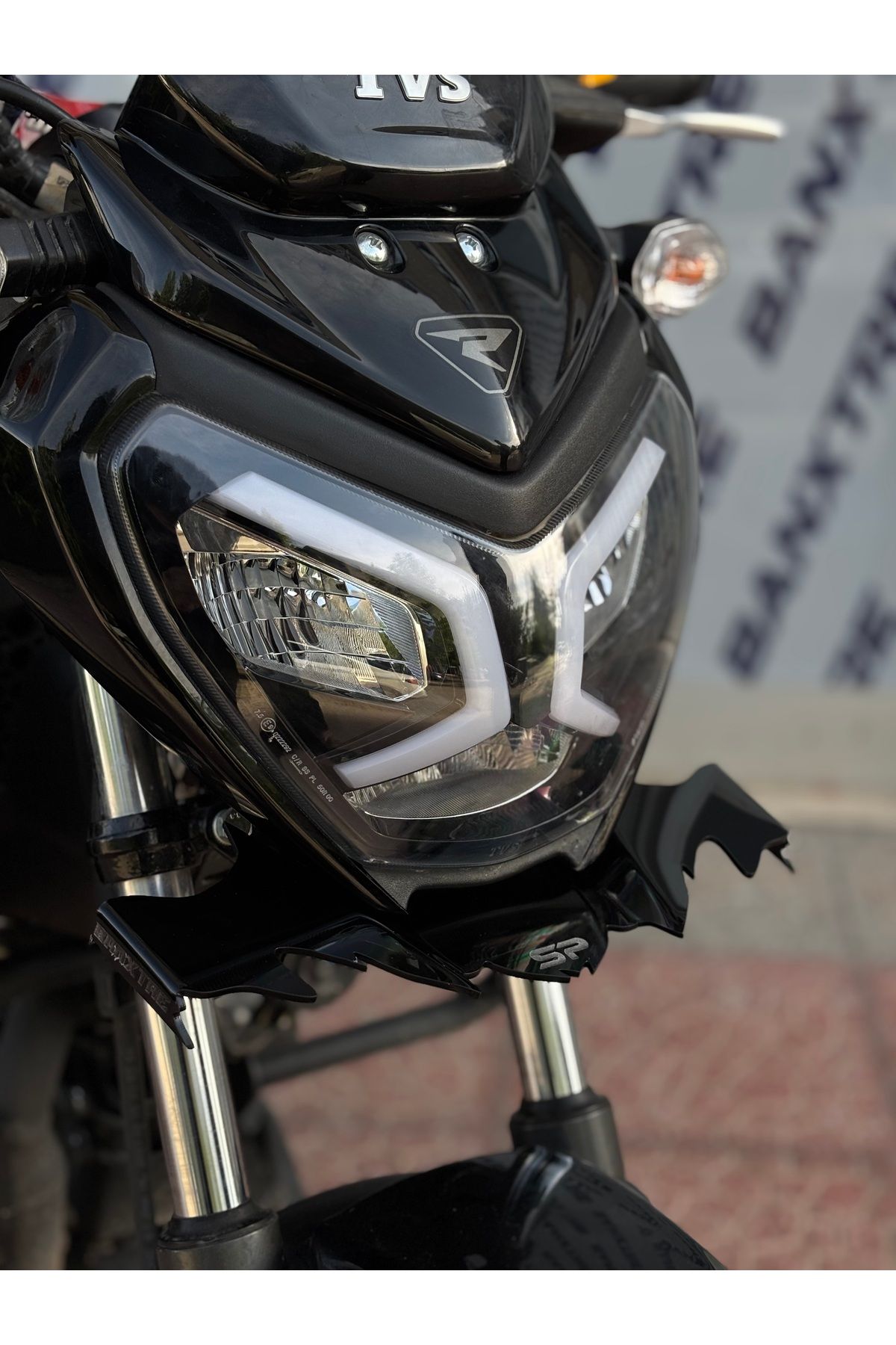 TVS Raider Uyumlu Winglet-Gaga-Sakal (PIANO BLACK)
