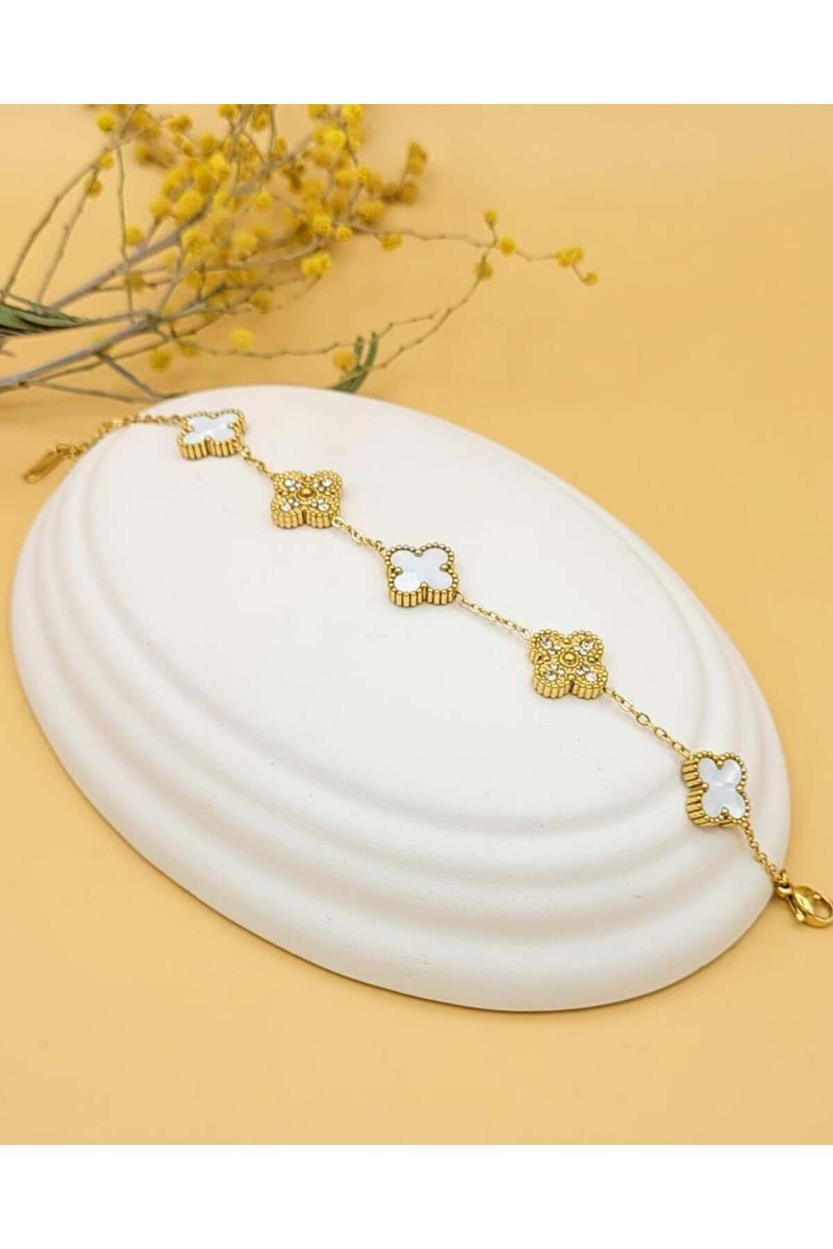 Nevoka Beyaz Zirkon Taşlı Gold Yonca Bileklik