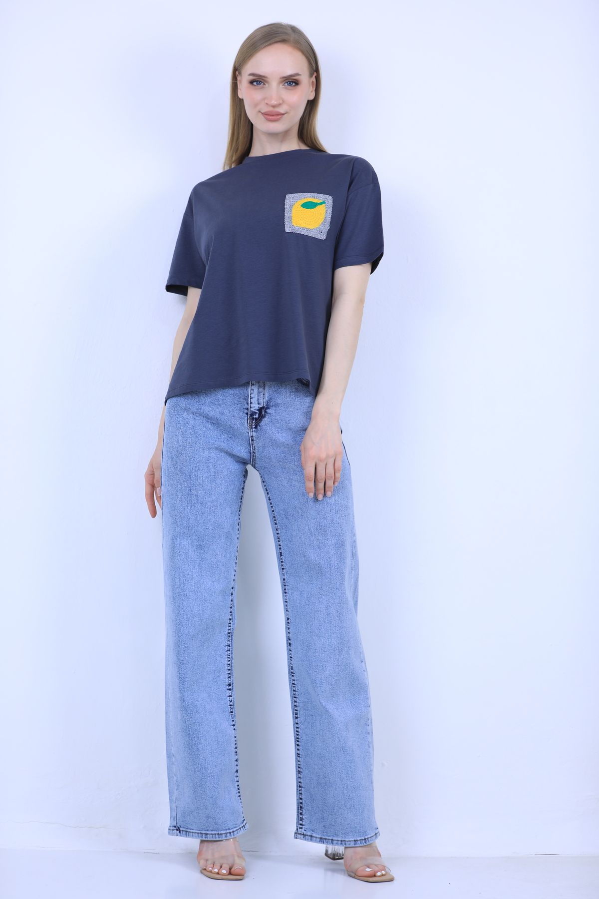 modaparis outlet Füme Limon İşlemeli Oversize Tişört