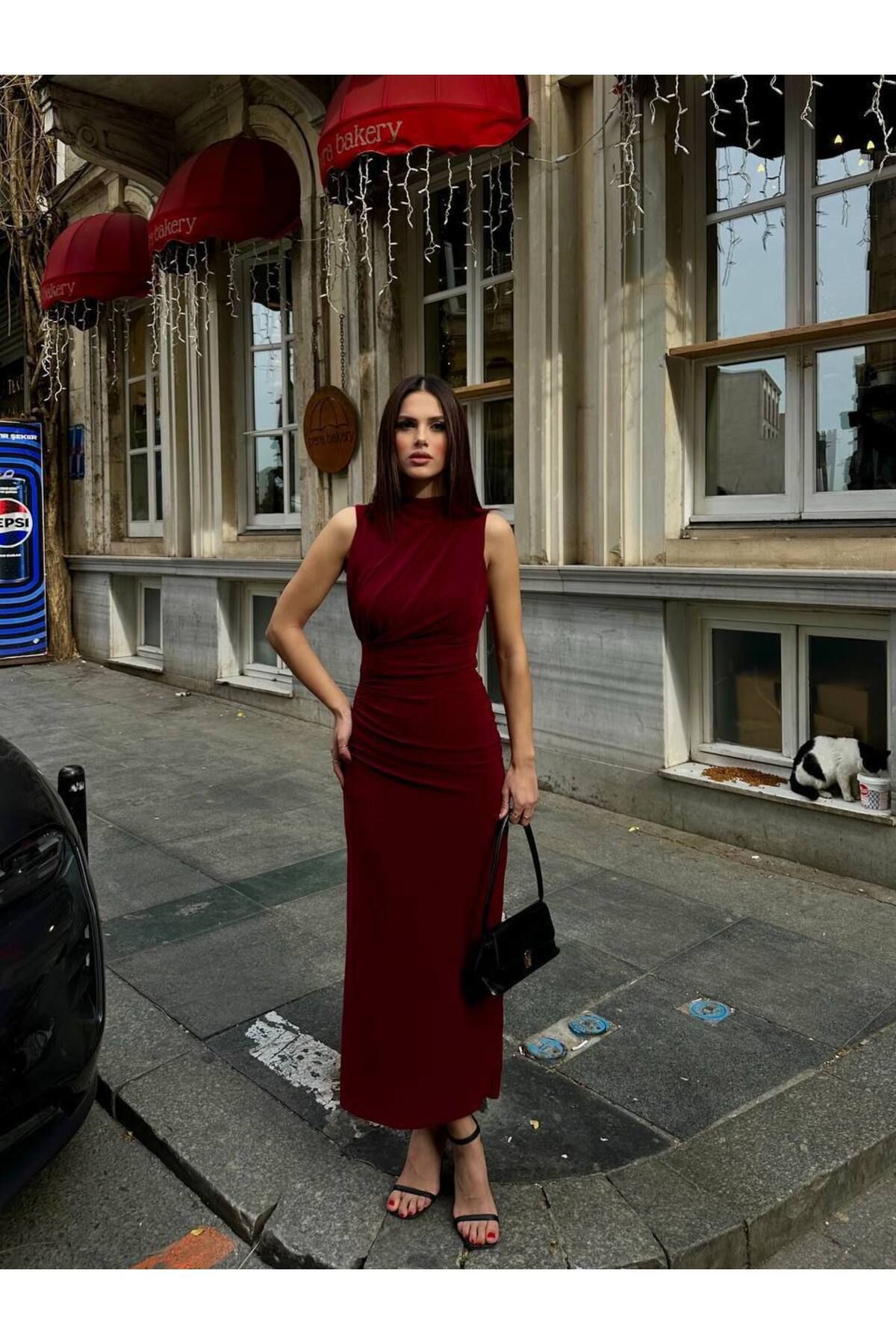 Cistern İstanbul Kadın Bordo Sandy Kumaş Drabe Yaka Astarlı Arkası Yırtmaçlı Uzun Elbise