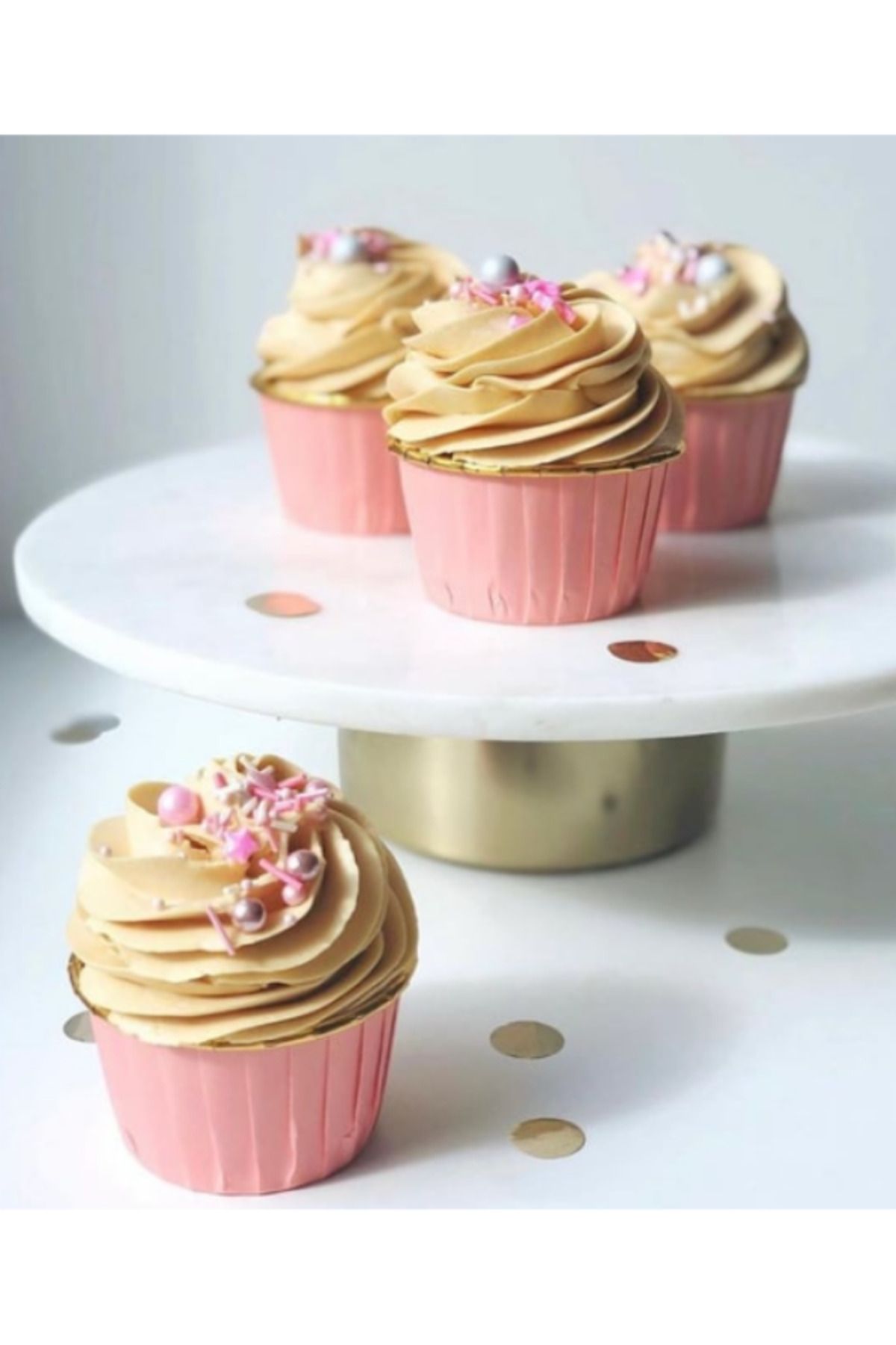 parti kral Pembe Gold Metalik Muffin Kek Kalıbı 25 Adet