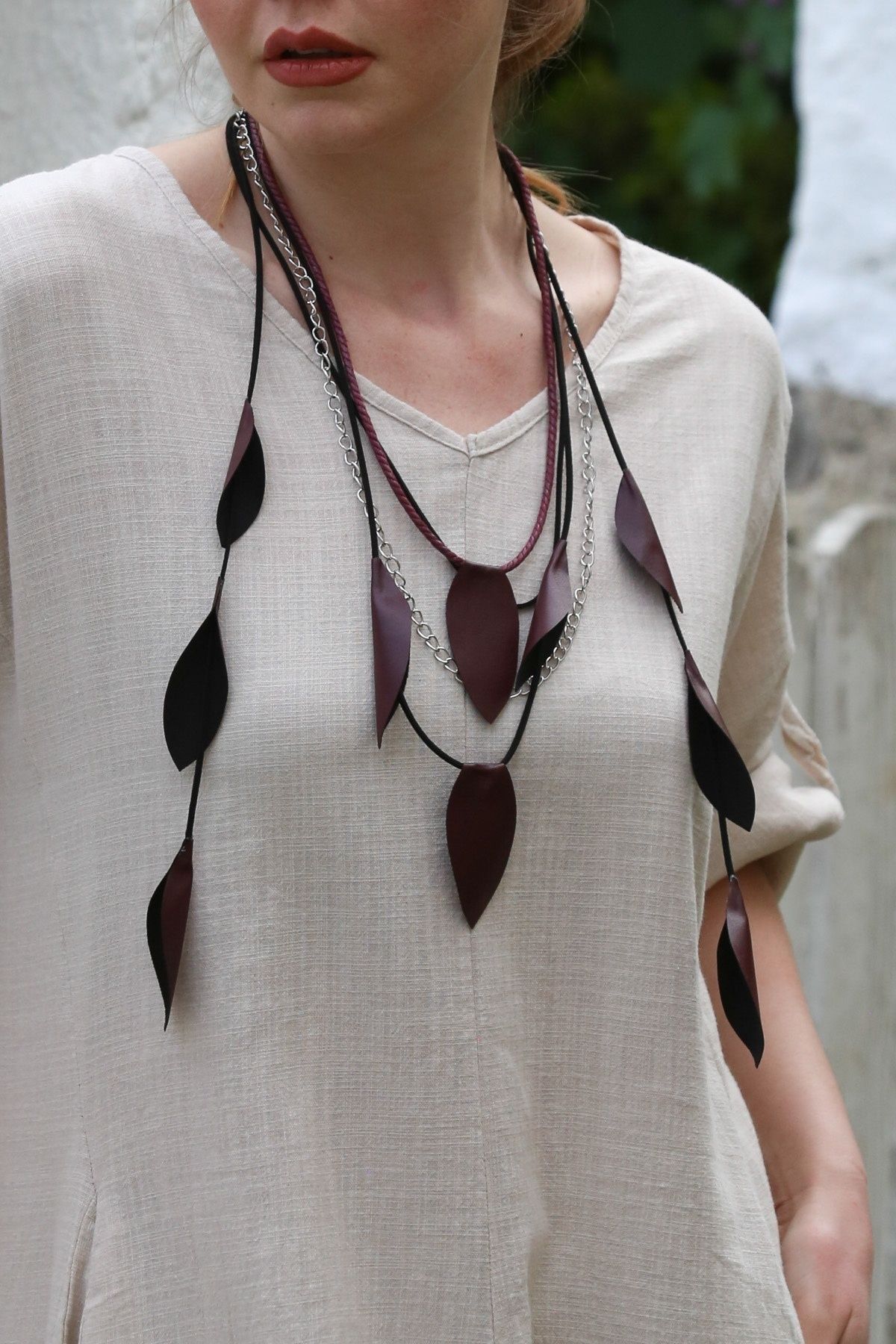 Chiccy Bordo Casual Dokuma Tasarım Kolye