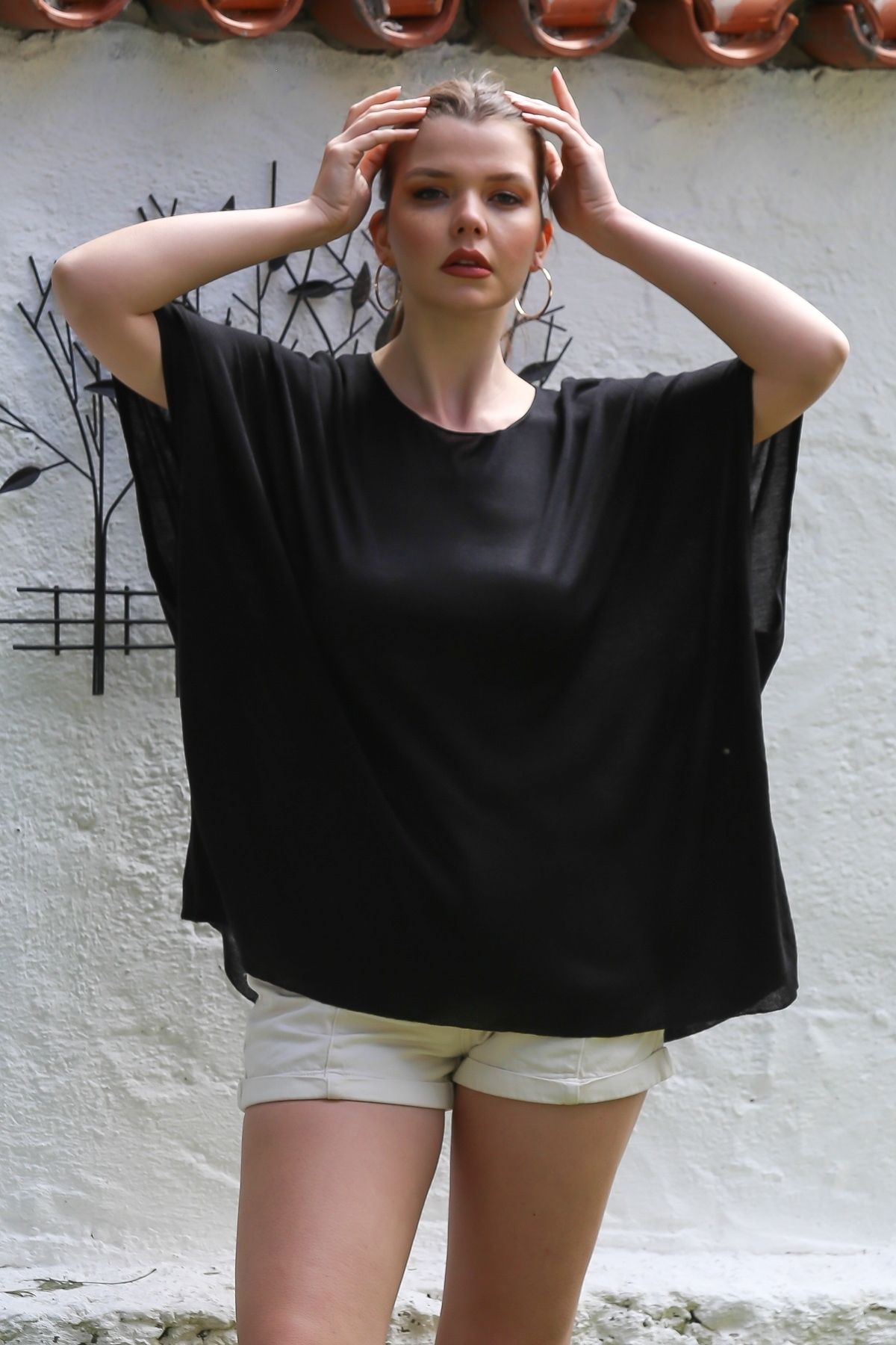 Chiccy Siyah Yuvarlak Yaka Düşük Kol İnce Casual Oversize Triko Bluz 70 90