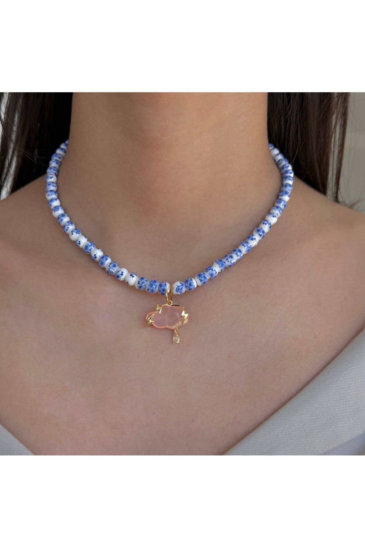 h&b design jewel Pembe Bulut Detaylı Mavi Tasarım Kolye