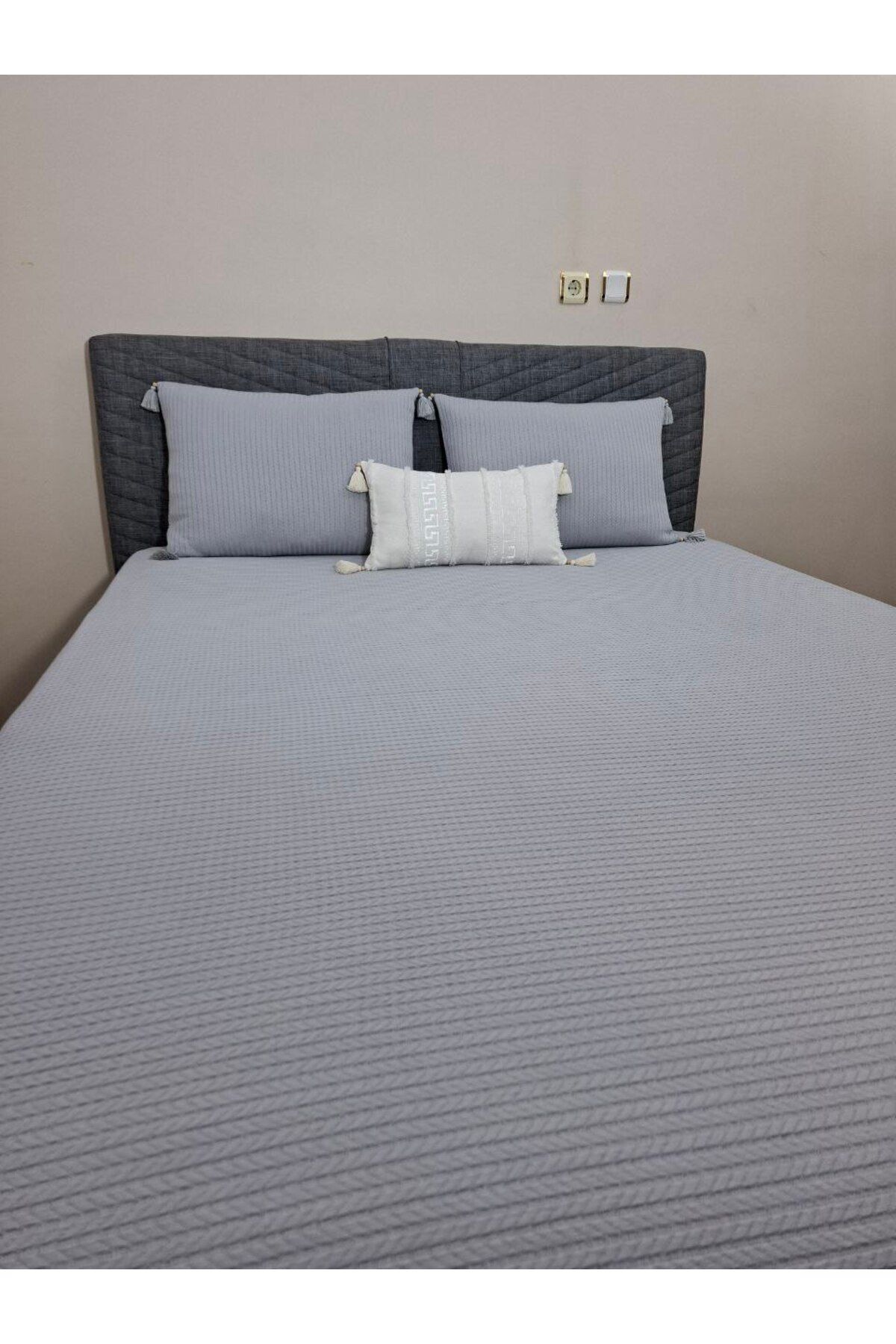 ARVA Home %100 Pamuk Örgü Pike Çift Kişilik Yatak Örtüsü 220 x 240 cm