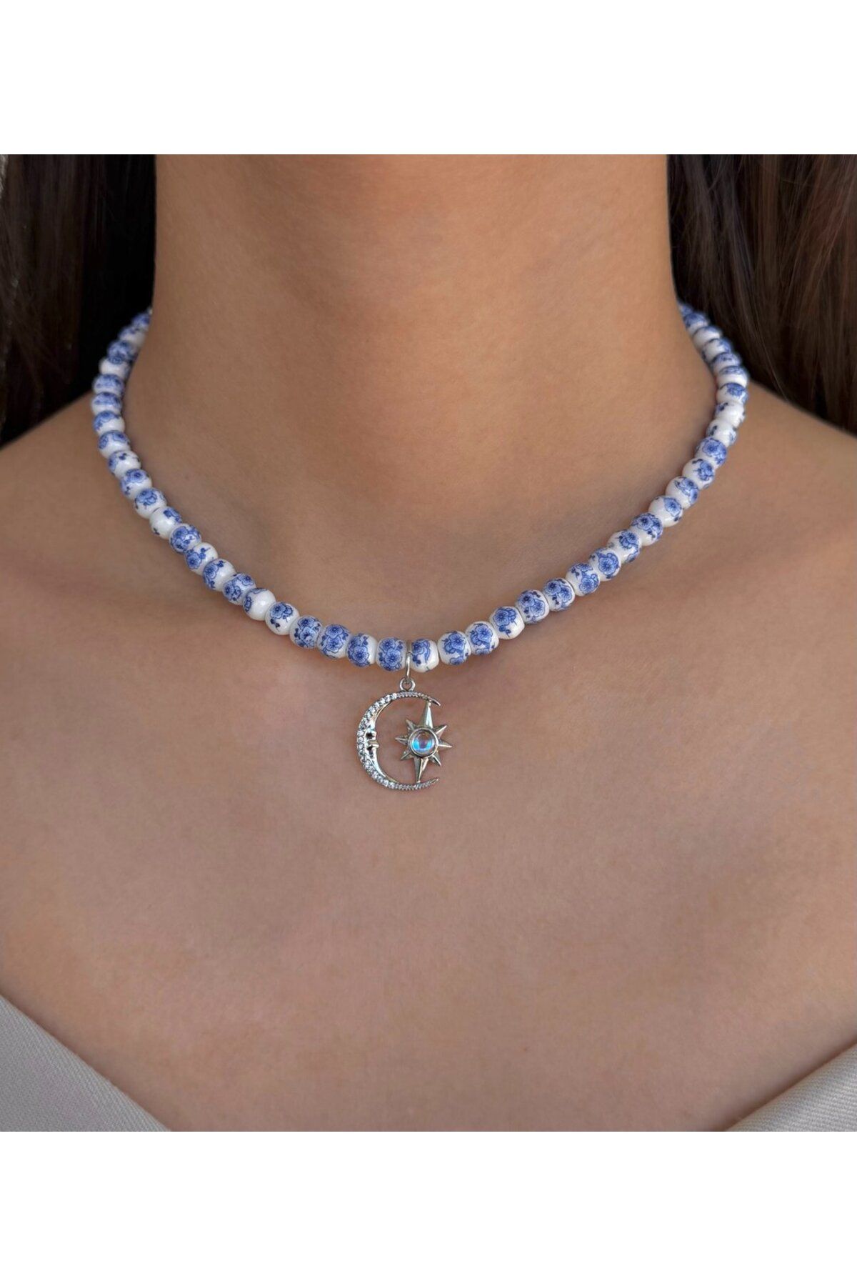 h&b design jewel Hilal Detaylı Mavi Tasarım Kolye