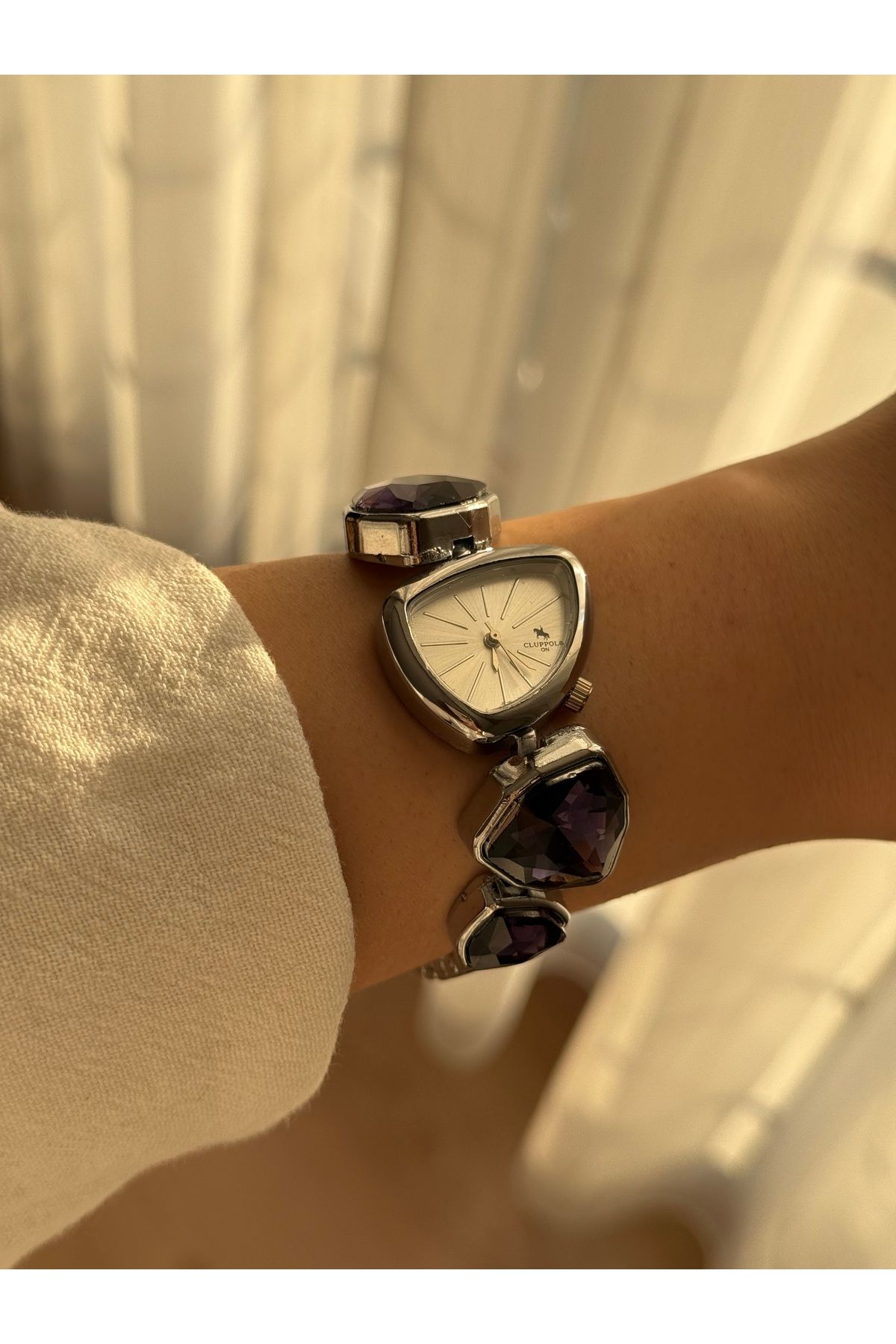 Vola Collection Kadın Gümüş Renk Şık Mor Taşlı Kol Saati 23