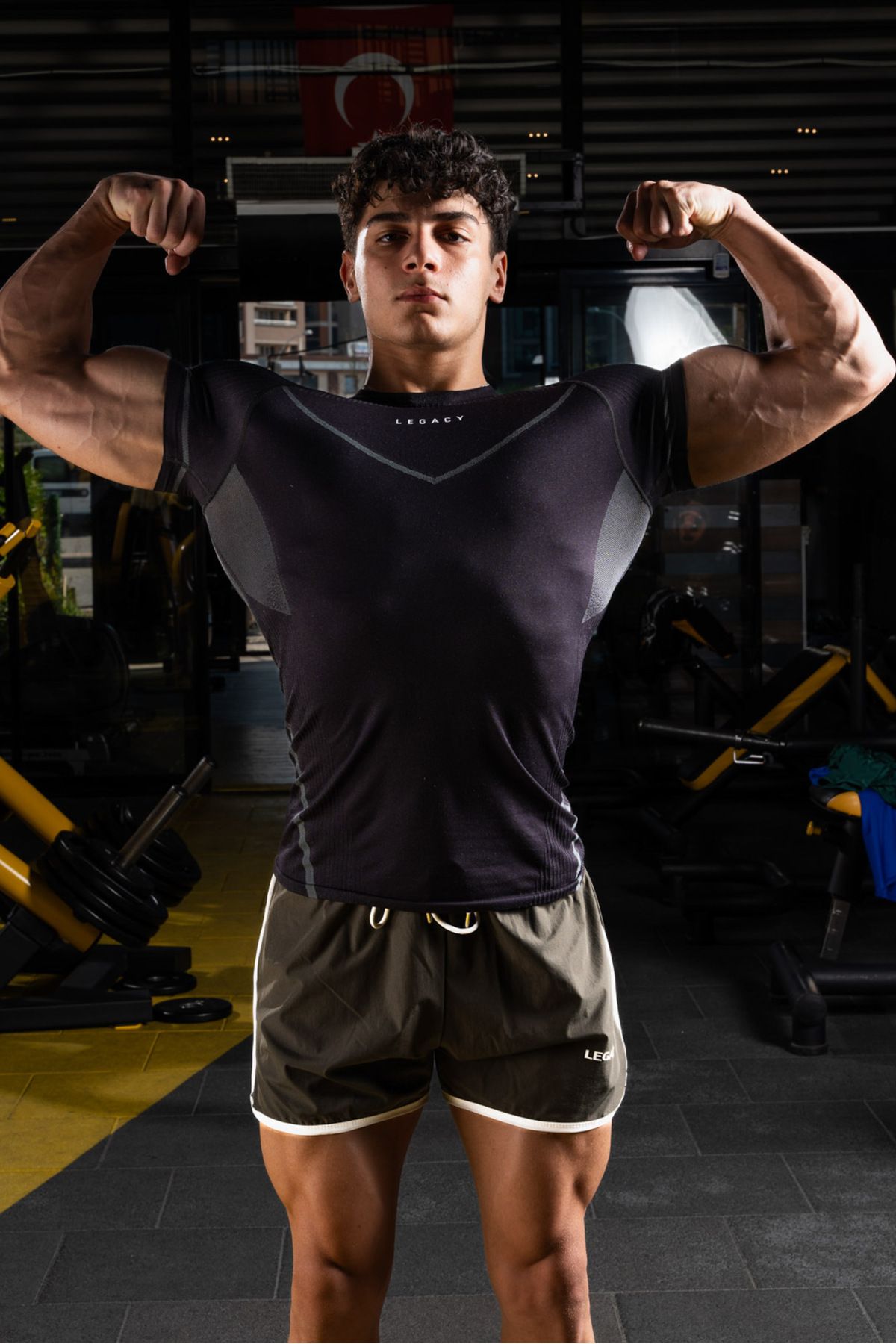 LEGACY'S ROAD Armor Seamless Compression T-shirt