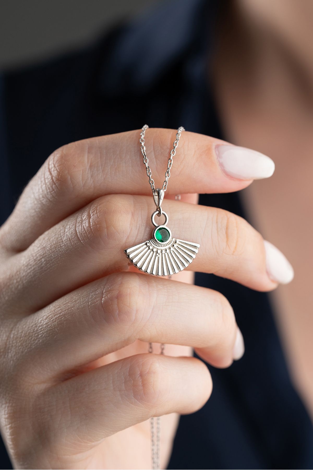 Silvano Jewelry 925 Ayar Gümüş Yelpaze Model Kolye