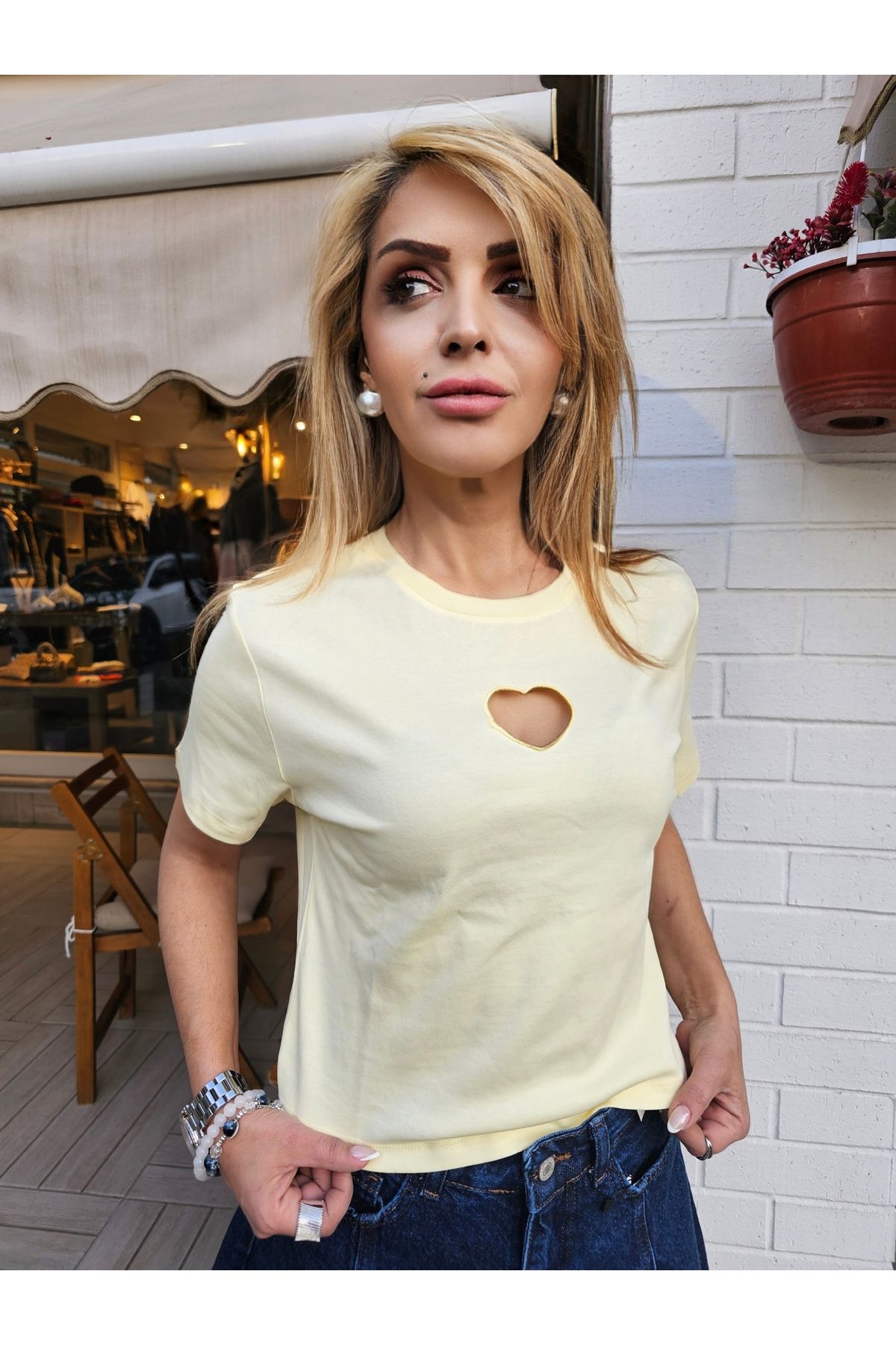 CsChicShop Kapli Pencere Detaylı Crop Bluz