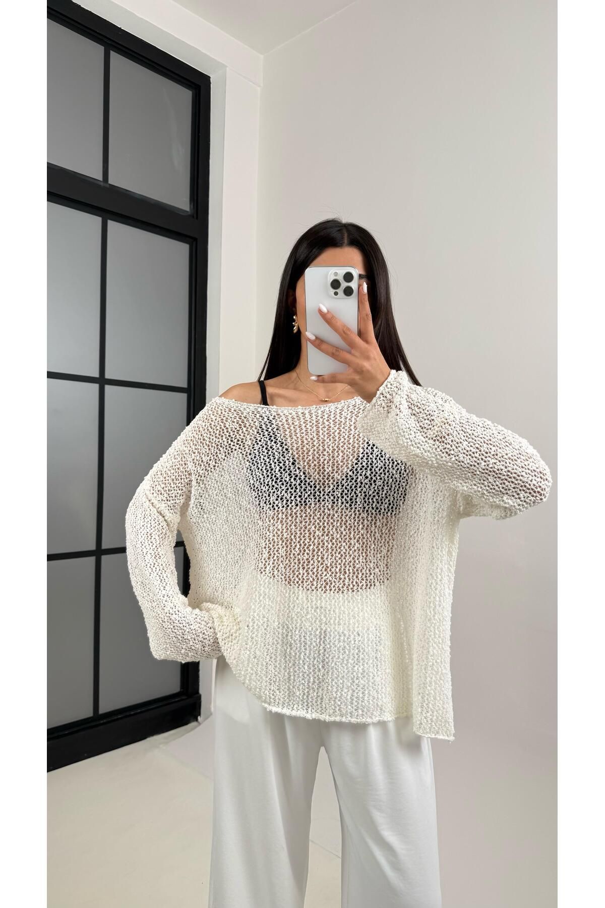 Gaus Beyaz Ajurlu Triko Bluz Gaus00372