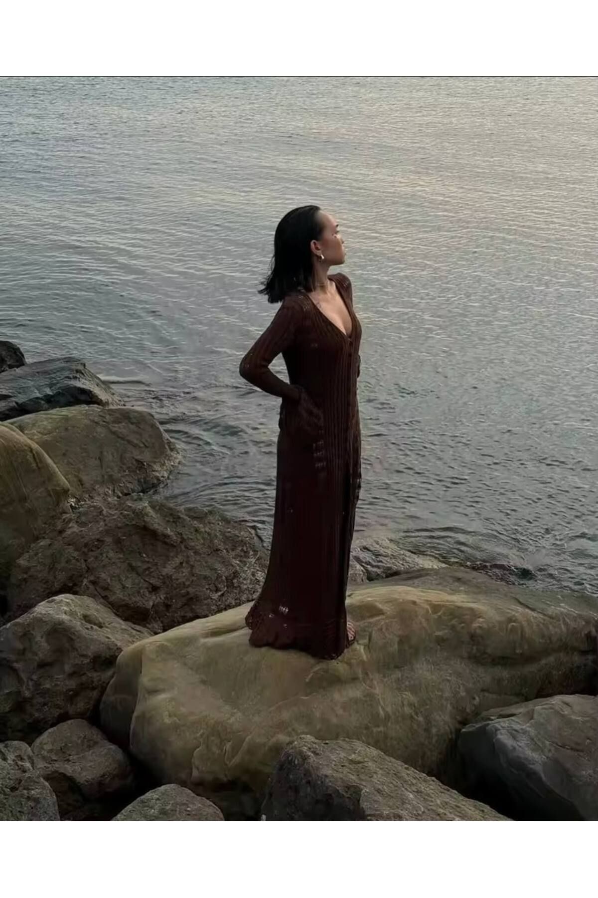 Abalı Yeni sezon ,yumuşak, triko, yazlık, jakarli hırka. Alhawi model.