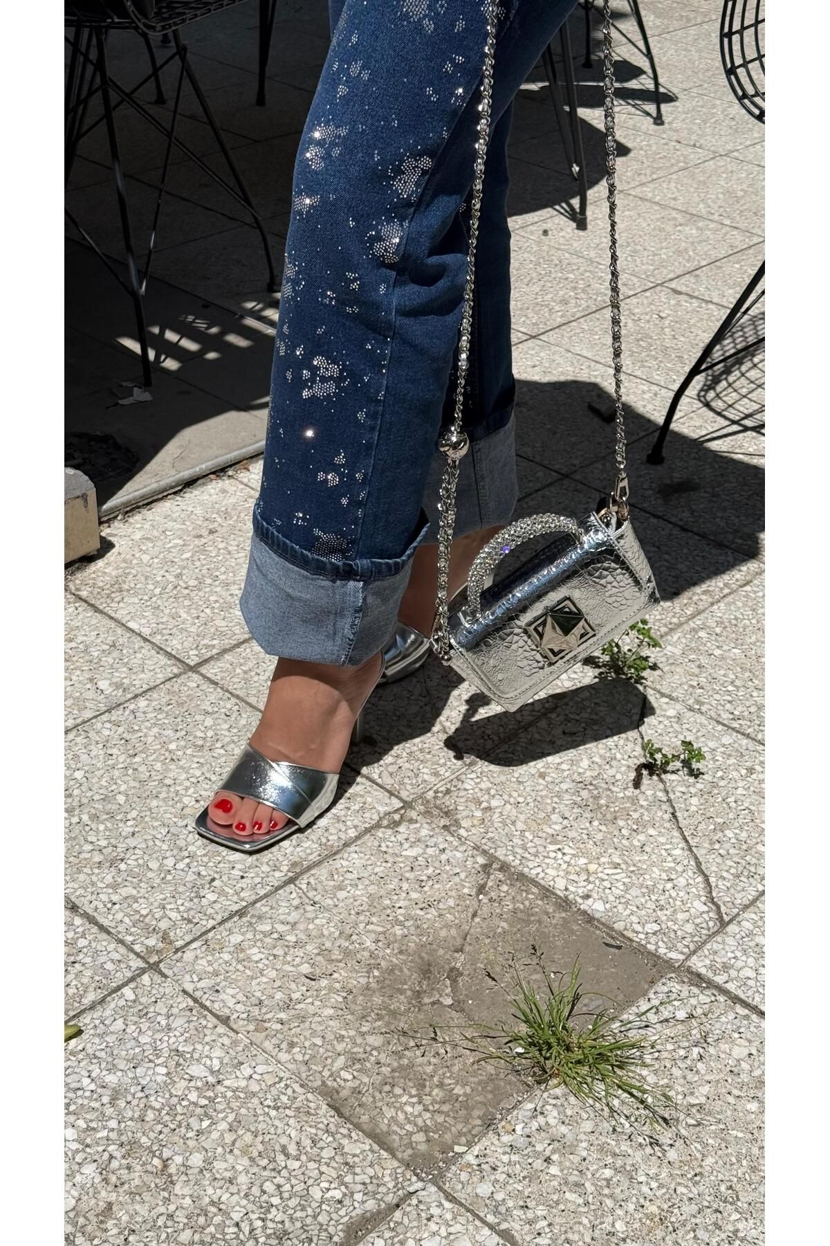 by emine eren emotion shoes Rous Siyah Topuklu Terlik