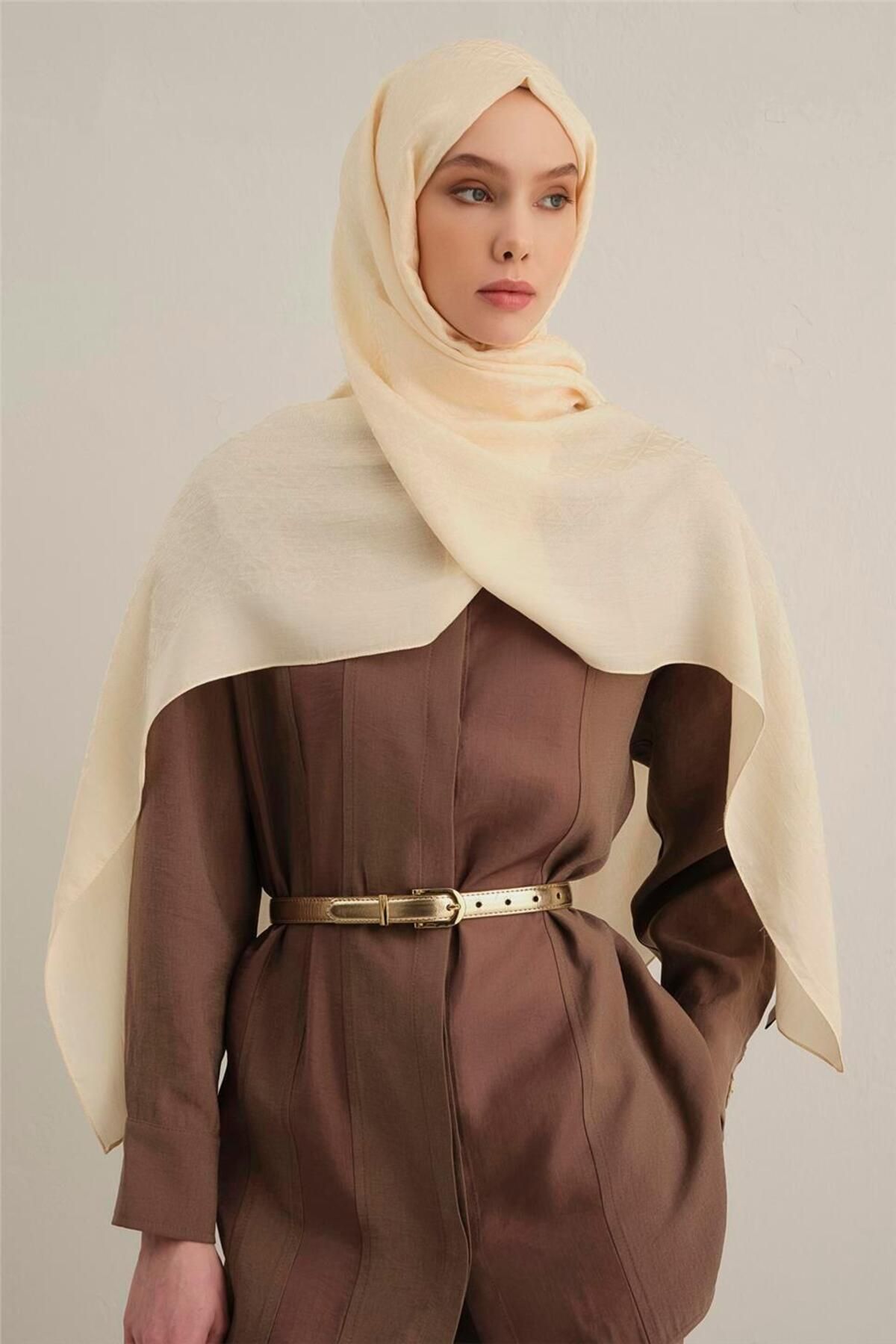 Armine Lyocell Naia Üçgen Monogram Şal 5 60