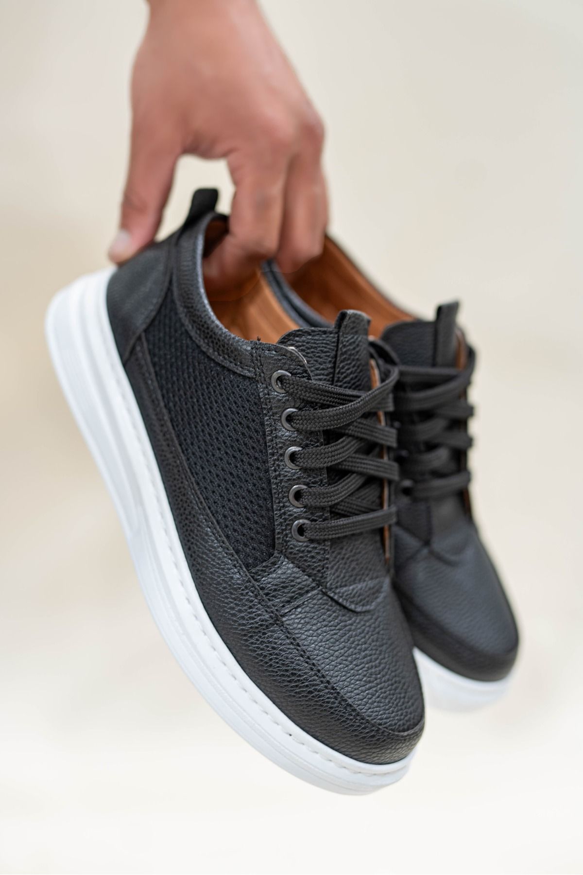 BİKAJOO Erkek Siyah Beyaz Fileli Bağcıklı Günlük Casual Ayakkabı Sneaker BKJ4058