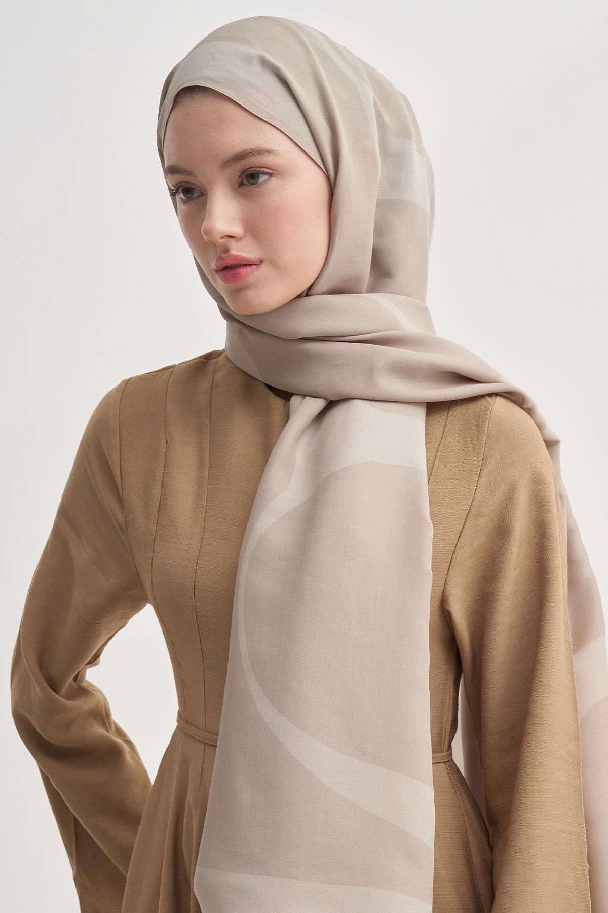 carell Linea Sütlü Kahve Monogram Floş Şal