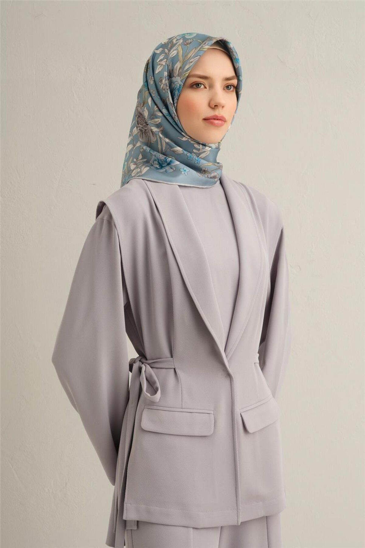 Armine Desenli İpek Sura Eşarp 9347- 05