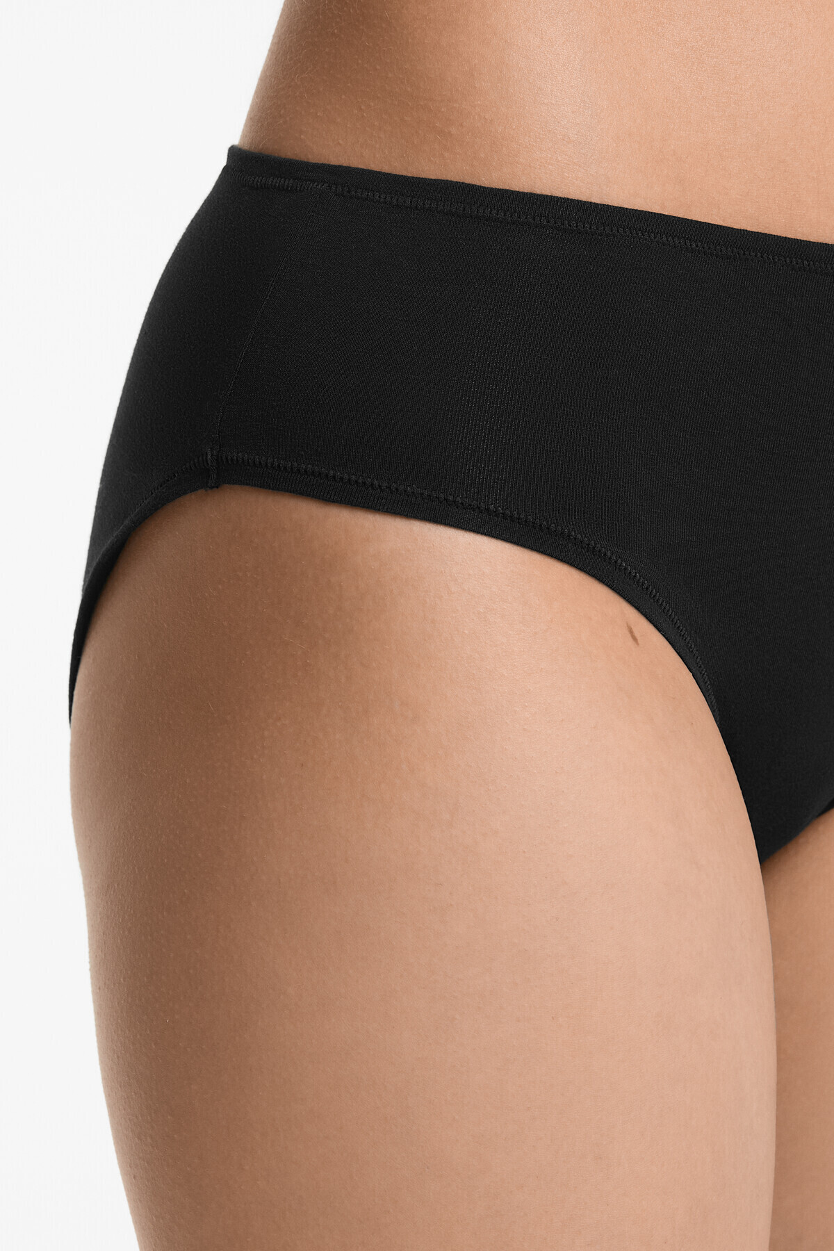 Oysho-2 Cotton Blend Mid Rise Classic Briefs 3